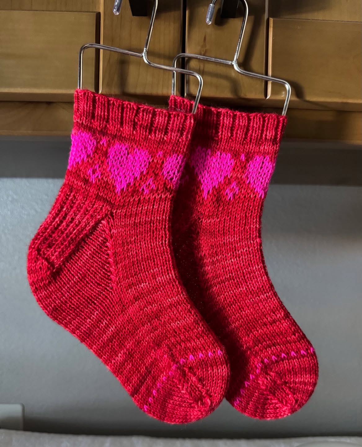 I’ve been on a sock making binge. These are for my granddaughter. The pattern is from @summer.lee.knit, I joined her “Colorwork Cuff Club” where she sends you the basic sock pattern then each month you receive a new cuff pattern (sometimes two) It’s been super fun!