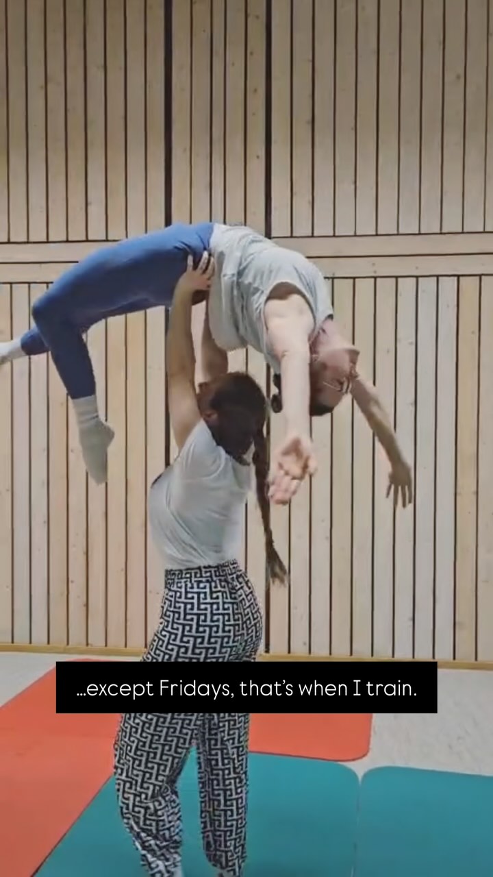 Bei meinen Tanzstunden gebe ich den Takt an - freitags trainiere und lerne ich selbst. Never stop growing. ✨
#firstdance #paartanz #privatstunden #göppingen #eislingen #hochzeitstanz #hochzeit #acrobatics #akrobatik #discofox