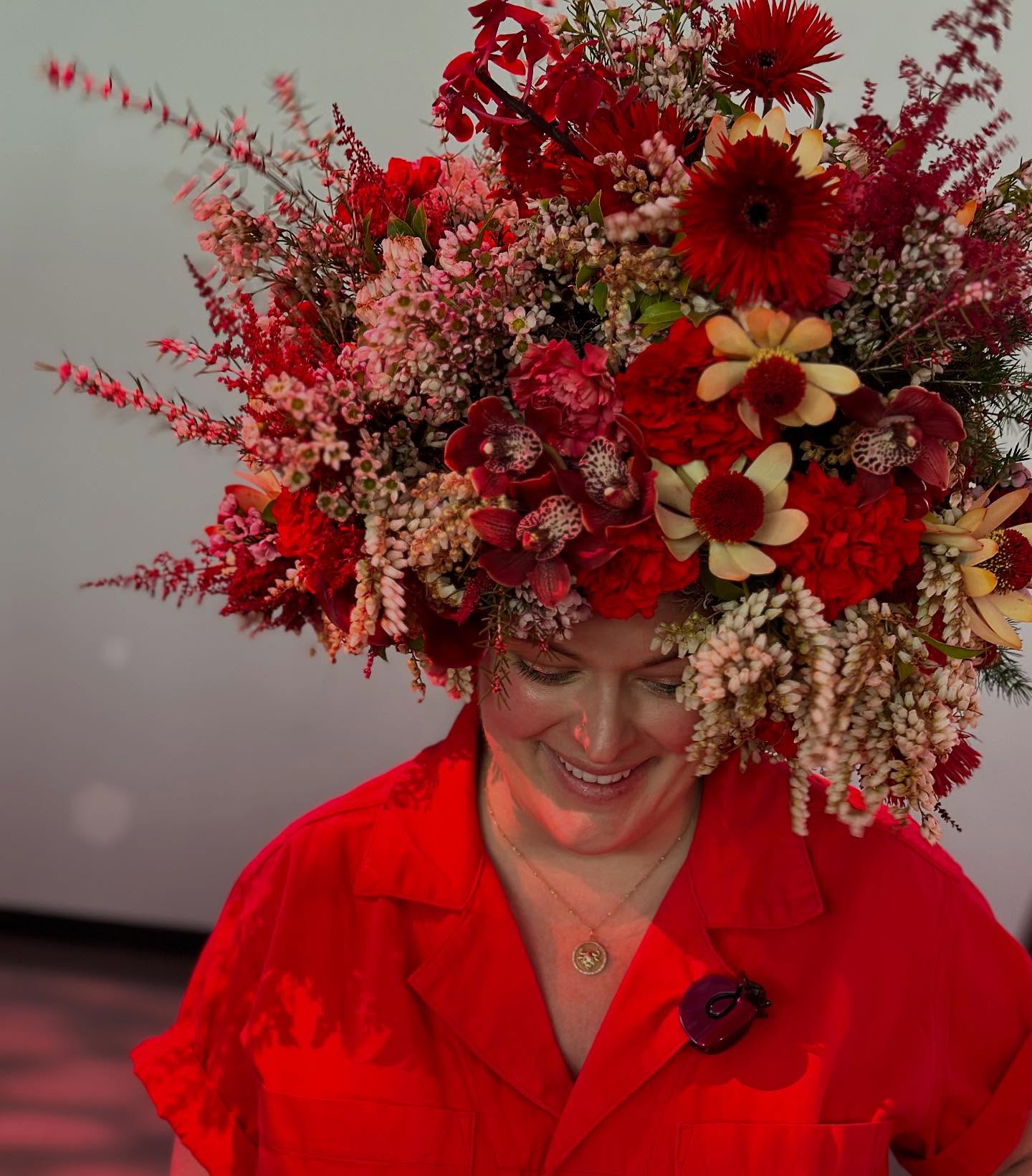 A flower headpiece for the streets of New York, made with Mardi Gras in mind.
Christa (@hurricane_christa) of @elguapobitters wanted to carry the spirit of New Orleans to @cherrybombe — and we made something sturdy enough to last all weekend and with enough JOY to light up every room (and street corner) she passed through.
Swipe through to see how it started, and cheers to the next one 👯♀️