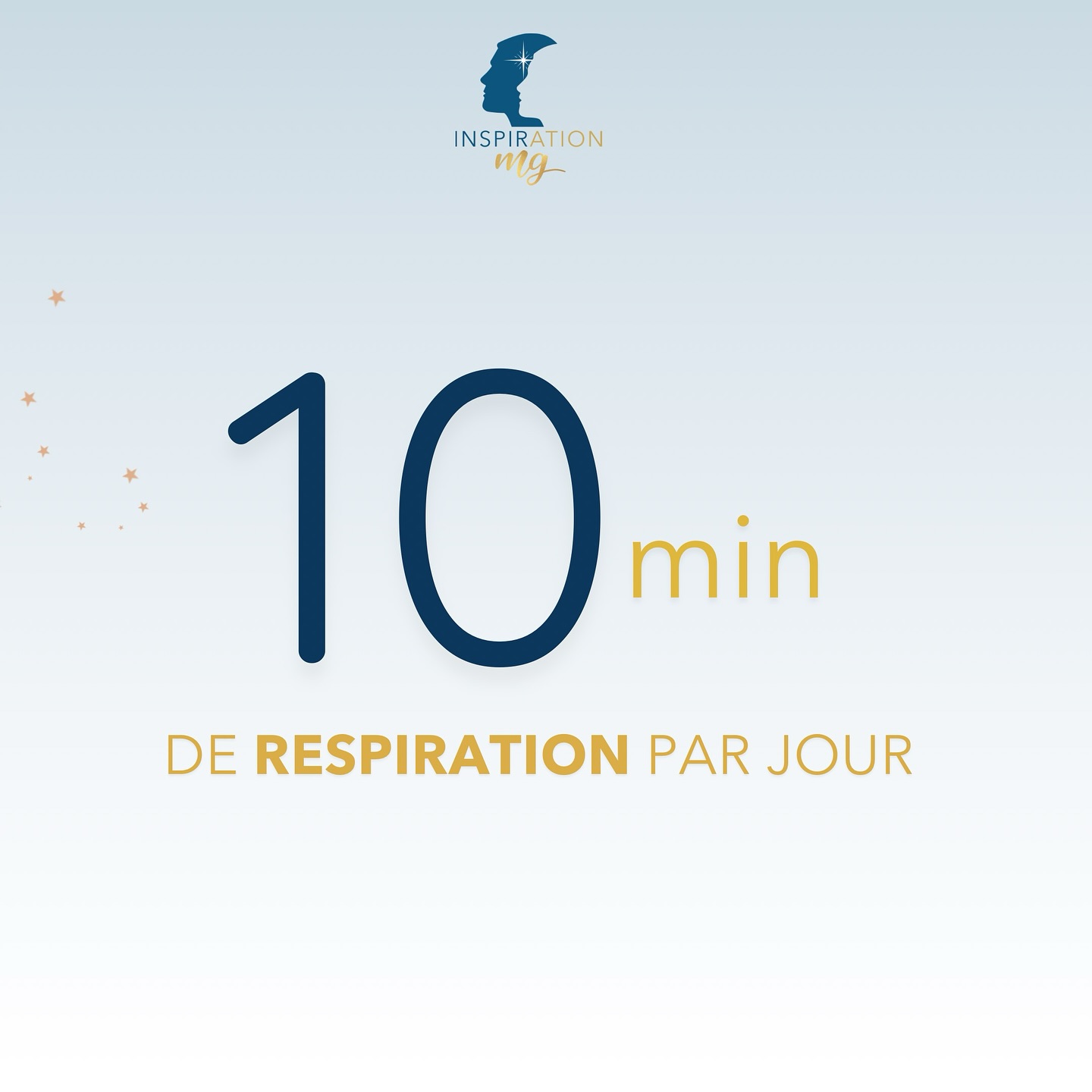 🌬️ 10 minutes de respiration consciente par jour…
C’est tout ce qu’il faut pour réduire votre taux de cortisol de 25 %.
Et le cortisol, c’est quoi ?
L’hormone du stress.
Utile le matin au réveil (pic naturel entre 6 et 8h) et en cas d’urgence (vitale) mais installée de manière chronique elle peut entraîner :
• fatigue chronique,
• troubles du sommeil,
• difficulté de concentration,
• récupération plus lente,
• baisse de la motivation,
• augmentation du risque de blessure.
Sur scène comme en répétitions, votre mental a besoin de souffle.
La respiration, c’est un de vos outils le plus simple et le plus puissant.
Accessible, gratuit, toujours avec vous.
Quand pratiquer ?
• Le matin au réveil, pour réguler naturellement le pic de cortisol.
• Avant un cours ou un échauffement, pour vous recentrer.
• Après un entraînement, pour revenir au calme.
• Le soir, pour favoriser un sommeil réparateur.
Comment faire ?
Installez-vous dans un endroit calme, assis ou allongé. Fermez les yeux.
Inspirez lentement par le nez, en relâchant le ventre.
Expirez doucement par la bouche, plus longtemps que l’inspiration.
Et recommencez, pendant 10 minutes. (Mettez un timer ou écoutez un audio guidé si besoin.)
Résultat ?
Moins de tension, plus d’ancrage, une meilleure gestion du trac… et plus de plaisir à danser.
Est-ce que cela vous inspire ?
#sophrologie #preparationmentale #bordeaux #danseur #danseclassique #performance #artiste #danse #inspirationmg #prevention #santedanseur #santementale