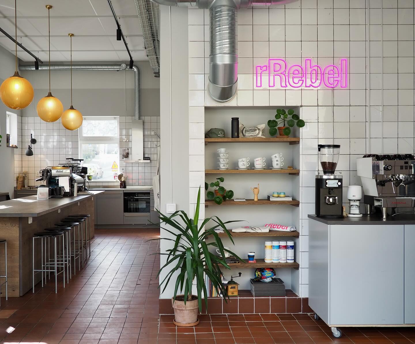 rRebel showroom! Välkommen förbi 💫
.
.
.
.
.
.
.
.
.
.
.
.
.
.
.
#lineamicra #lamarzoccohome #coffee #homebarista #rrebelworks #specialtycoffee #specialkaffe #handmadeinflorence #rrebel #lamarzocco #hökarängen #showroom #hökarängen #coffeexperience