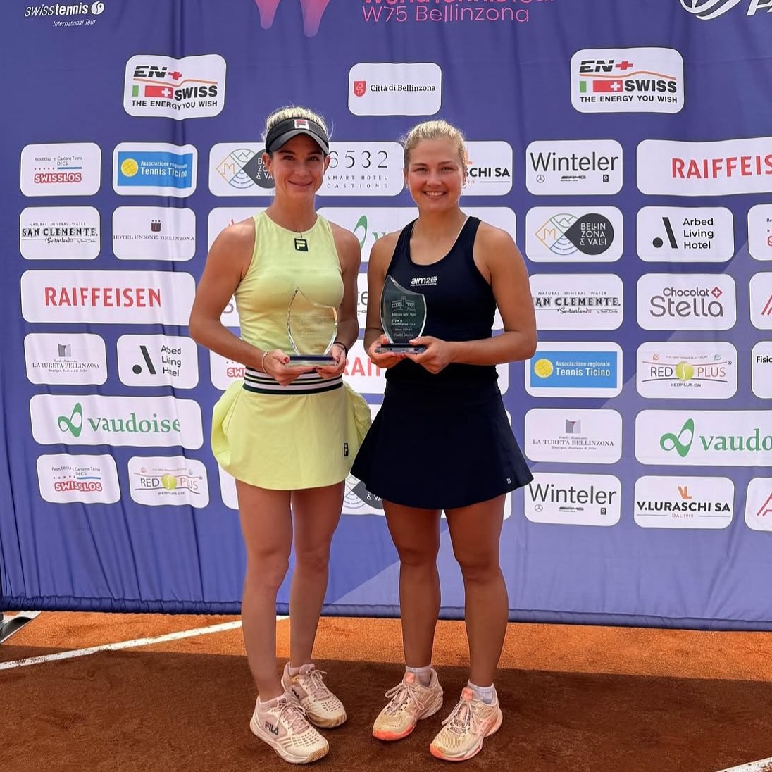 Home crowd & strong performance🥈🇨🇭
@jenny.duerst & @ellimandlik reach the doubles final at the Bellinzona Ladies Open (ITF W75)! 🇨🇭🇺🇸
Tight matches, strong nerves, and incredible teamwork all week long between these two ladies – what a run!🙌
Next up: another home challenge at the ITF W75 in Chiasso. Let’s go! 💪🔥
#bellinzonaladiesopen #chiassonext #doublesfinal #homecourtadvantage #itfw75 #protennis #roadtovictory #supportlocalathletes #swisstennis #teamdurst #tennisfamily #tennisjourney #tennislife #tennisswitzerland #womenstennis #zurichtochiasso