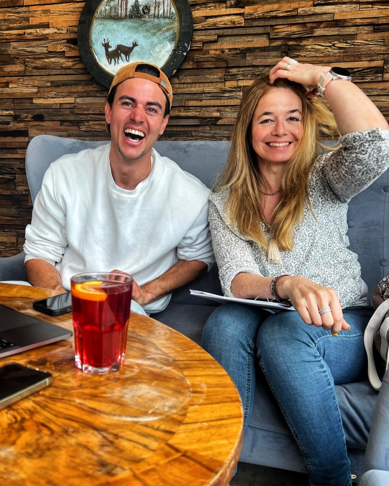 Ausgelassenes Meeting - neue Perspektiven - #kunst #homepage #kunstverkauf #art #acryl #kreativ #bilder #harmonie #liebe