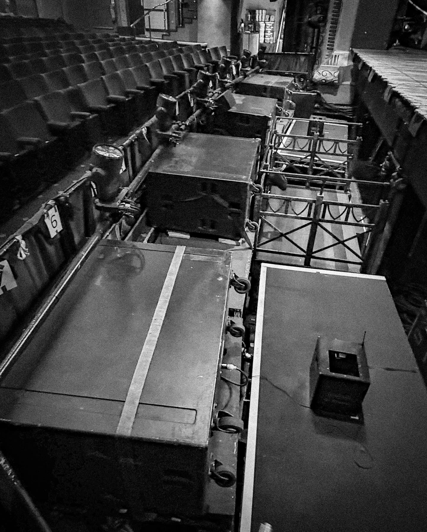 Bringing the action to the audience. When you need to feel the joust hits, not just witness them! @dbaudiotechnik_gmbh @aknightstalemusical @orbitalsoundtheatre @sounddesigner