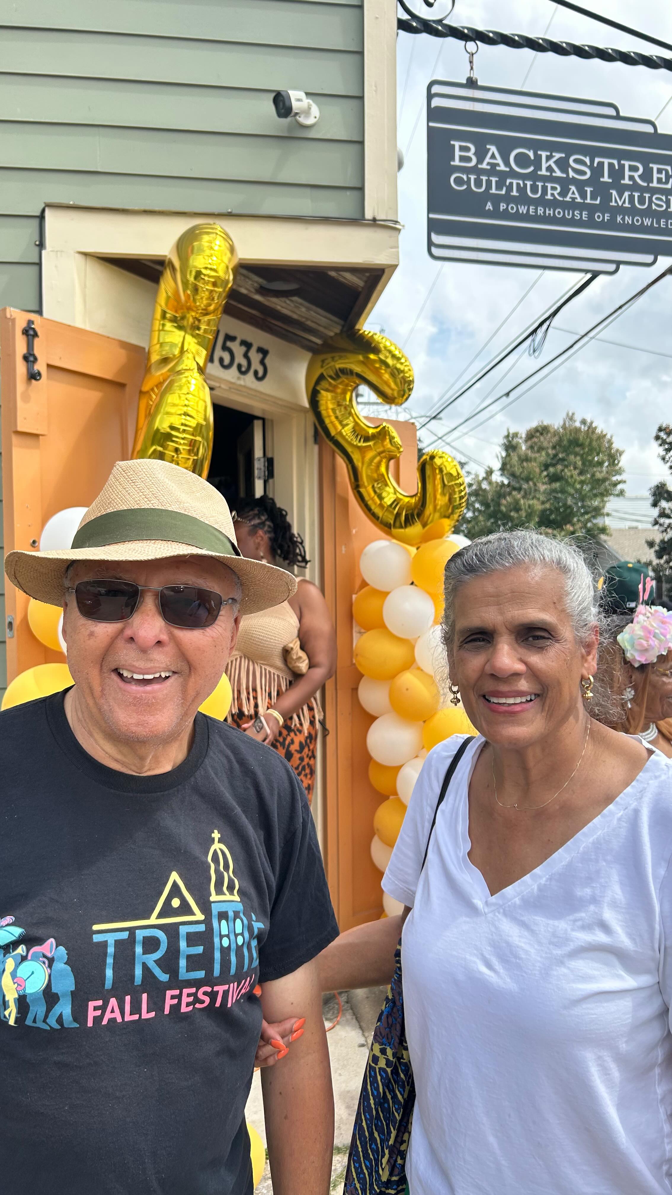 The @backstreetculturalmuseum just unveiled its brand new second floor gallery this past weekend—and it’s a must-see!
Located at 1531 St. Philip Street (corner of N. Robertson), the expanded space is now showcasing stunning Mardi Gras Indian suits, dazzling Baby Doll costumes, and iconic secondline paraphernalia.
The Backstreet Cultural Museum keeps the rich, vibrant culture of Treme alive and well—preserving the history, traditions, and soul of the neighborhood for generations to come.
Stop by, take it all in, and support the culture!
#BackstreetCulturalMuseum #Treme #CulturePreserved #MardiGrasIndians #SecondLineTradition #NOLAheritage #BabyDolls #supportblackculture