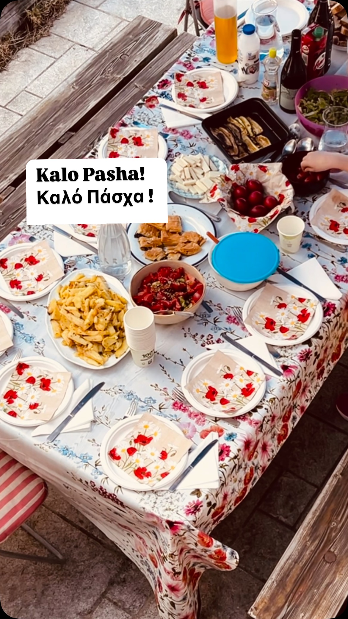 Joyeuses Pâques! #greekeaster #eastercelebrations #lundidepaques #delphesgreece #arachova #greece #greekfood