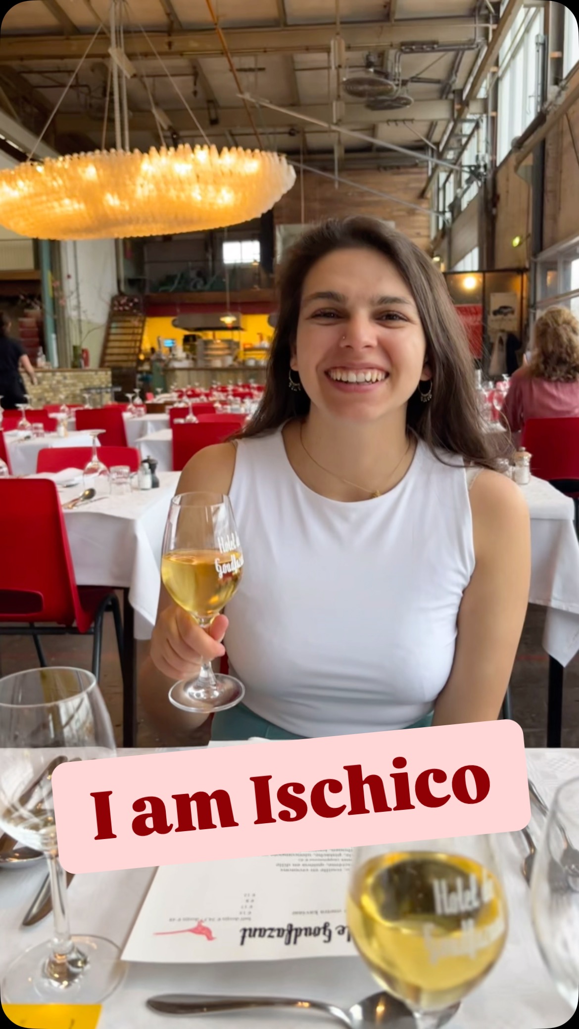 Hello hello! 🌸 A few new people have found their way here lately (hi!), and some of you have been around for a while—so it felt like a good moment for a little re-intro. I’m Ischico—I play piano, tell stories (and if you’ve ever been to one of my concerts, you know they sometimes go on a bit too long), and I care a lot about making music that actually connects. Glad you’re here 🤗
I’ll start a new reel series soon where I explain more about what’s behind the music on my new album so stay tuned ✨
#reintroduction #pianistlife #classicalmusicwithatwist #musicandstories
#pianomusic #artistintro #musicreel #musicianlife #behindthemusic