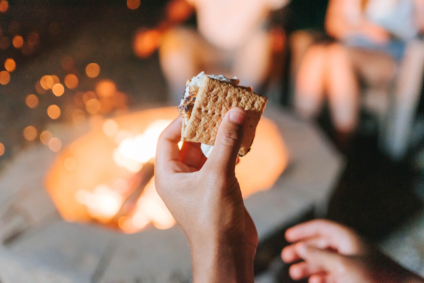 The glow of the fire.
The snap of the graham cracker.
The stretch of marshmallow.
Little moments, stitched together into the kind of night you’ll talk about for years.
Excited to head back up to the mountains in a few weeks to photography another cabin.
Check out @turnkey_hospitality
#GoldenHourGlow #BlueRidgeMagic #CabinRetreat #SlowLiving #MountainVibes #NatureStories #BlueRidgeGA #BlueRidgeCabin #BlueRidgeVacation #FamilyGetaway #AirbnbExperience #AirbnbPhotography #SmoreLove #CabinLife #MountainRetreat #WeekendEscape #CozyCabinVibes #FirepitNights #BlueRidgeMountains #NatureStay #BlueRidgeGetaway #musanaturalphotography