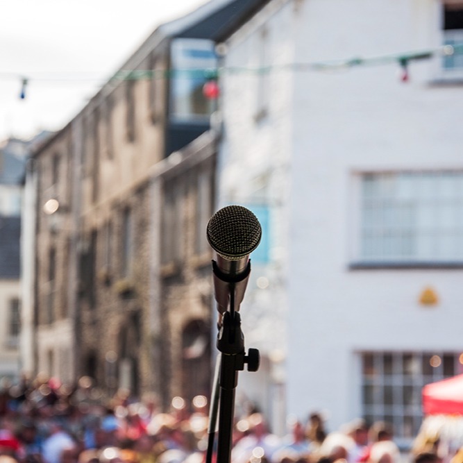 The feeling when you step in front of this microphone to sing to hundreds of people! #mevafeastweek #mevafeastweek2025