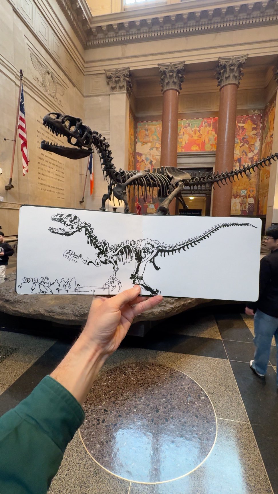 Life is better when you draw it and drawing is better with friends ✌🏻#urbansketching #drawing #sketchbook #meetup #nyc #thingstodonyc @greymonkeymonk