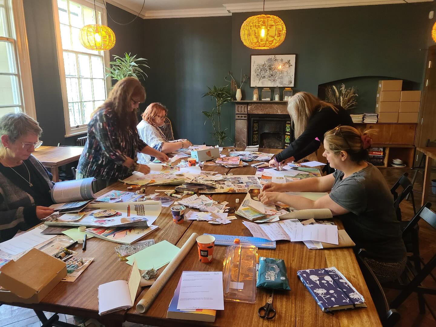 Thank you ladies for attending!
We had a great time on our last session visualising next steps and setting intentions. What a wonderful 6 weeks @exchangeerith.