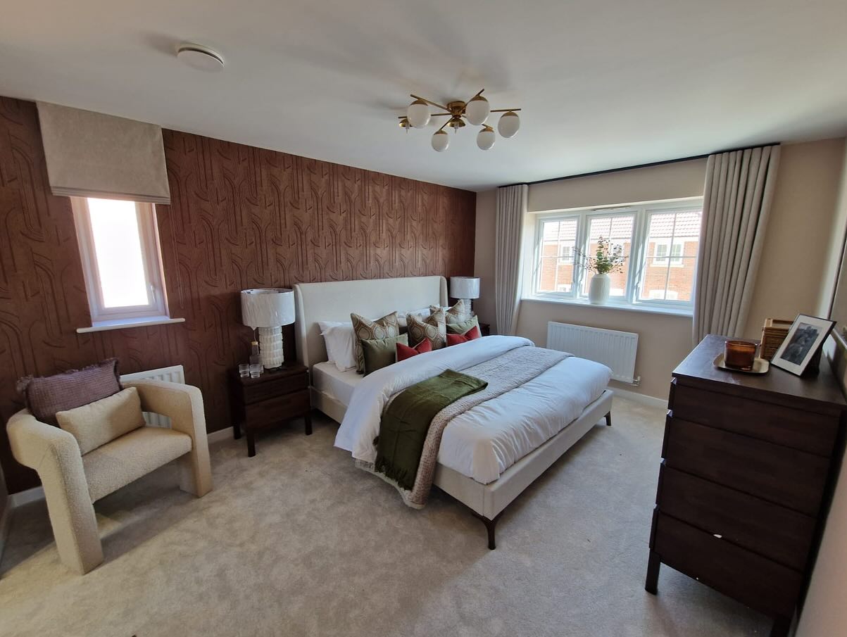 #wave #curtains #romanblinds #trim #woodslats #kamcreateportfolio #kamcreate #bringingvisionstolife