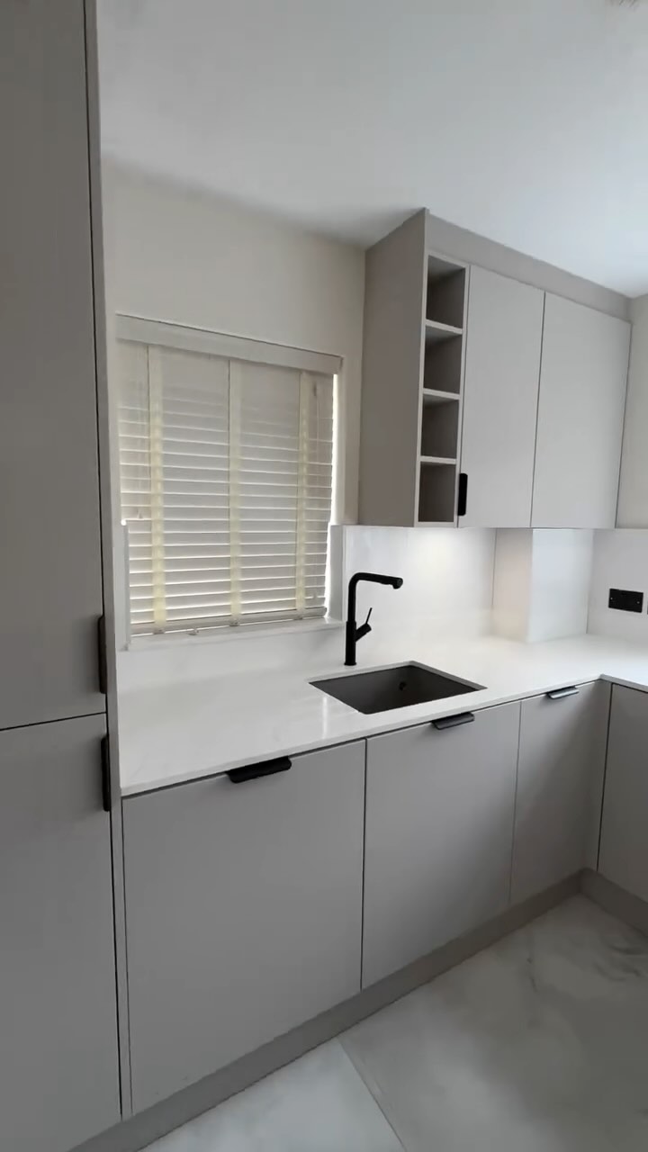 New project nearly wrapped in London — just the finishing touches left! A stunning cashmere kitchen with sleek handles, a modern bathroom suite, and a custom media wall to tie it all together. This home flows with elegance from room to room. 🏡✨ #CustomerSatisfaction #KitchenDesign #HomeRenovation #InteriorDesign #ModernKitchen #CountertopChoices #HomeImprovement #KitcenWorktops #KitchenInspo #ModernHome #InteriorDesign #KitchenDesign #SeamlessDesign #HomeRenovation #DreamKitchen #ContemporaryKitchen #MinimalistKitchen #LondonKitchens #Architect #Architecture #InteriorDesign #HomeInteriors #KitchenExperts #LondonInteriors