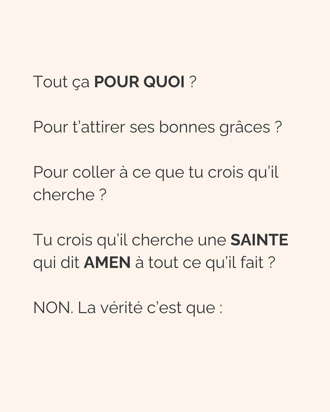 On excuse par peur, on pardonne par amour.
Je m’explique.
Excuser est une manière de mettre un bon gros voile opaque sur des comportements qui nous font du mal, mais dont on a appris à s’accommoder parce que pour notre cerveau, être mal traité.s c’est déjà mieux que d’être seuls et ignorés.
C’est la raison pour laquelle excuser alimente notre anxiété. Parce que notre besoin d’attachement sécure n’est pas comblé, mais que nous pouvons en donner l’illusion à notre cerveau quand nous essayons de maintenir le lien à l’autre (à travers la compréhension, l’empathie, l’écoute ET l’excuse). En somme, même si l’autre nous fait subir le pire, on a besoin de maintenir le lien à lui. L’excuser en est un.
Autrement dit, excuser est le résultat d’une réaction émotionnelle à un trauma.
Encore dit autrement, vous excusez pour vous protéger. C’est un mécanisme de défense normal donc pas la peine de vous mettre la rate au court-bouillon…
Pardonner, en revanche, c’est apaiser son coeur. C’est faire la paix avec ce qu’on a vécu.
C’est se délester de la colère légitime qu’on ressent après avoir été blessés.
C’est p**ain de difficile, mais jamais impossible. Et ça se traite hyper bien en thérapie ;)
Excuser vous maintient dans la relation toxique, pardonner vous en libère.
Parce qu’on excuse pour l’autre, et on pardonne pour soi.
————————————————————————
Je suis Emilie, thérapeute & coach diplômée spécialisée dans la dépendance affective.
J’aide les femmes qui souffrent de schémas toxiques répétitifs à aimer sereinement et librement, sans plus jamais s’oublier.
Tu cherches du contenu gratuit pour t’aider ? Rdv sur mon lien en bio pour y accéder.
Attention, il ne reste que quelques jours avant que le premier entretien avec moi devienne payant. Prends rdv maintenant (lien en bio).
#dependanceaffective #manipulation#relationtoxique#addiction#dependance#peurs#blessuredabandon#rupture#couple#hypersensibilité #emotions #gestionemotions #hypersensibles #abandon #perversnarcissique #depression #blessuredelame #selflove #amourdesoi #tinder#date#rencontre #angoisse#solitude #lovecoach #pn #devperso #amourdesoi