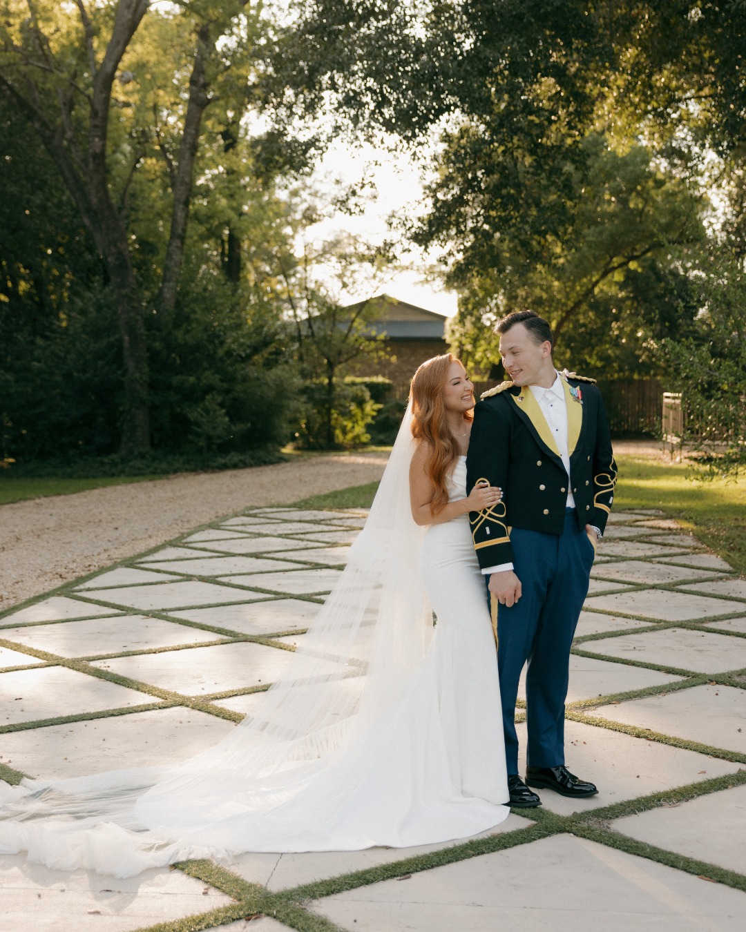 The moment before forever begins. 💍 Every ceremony at The 1616 House is uniquely tailored, ensuring your ‘I do’ is as breathtaking as the love it celebrates.
#weddingceremony #southernweddingvenue #elegantweddings #montgomeryevents #weddingplanningtips #luxuryweddings #sayidohere #the1616house