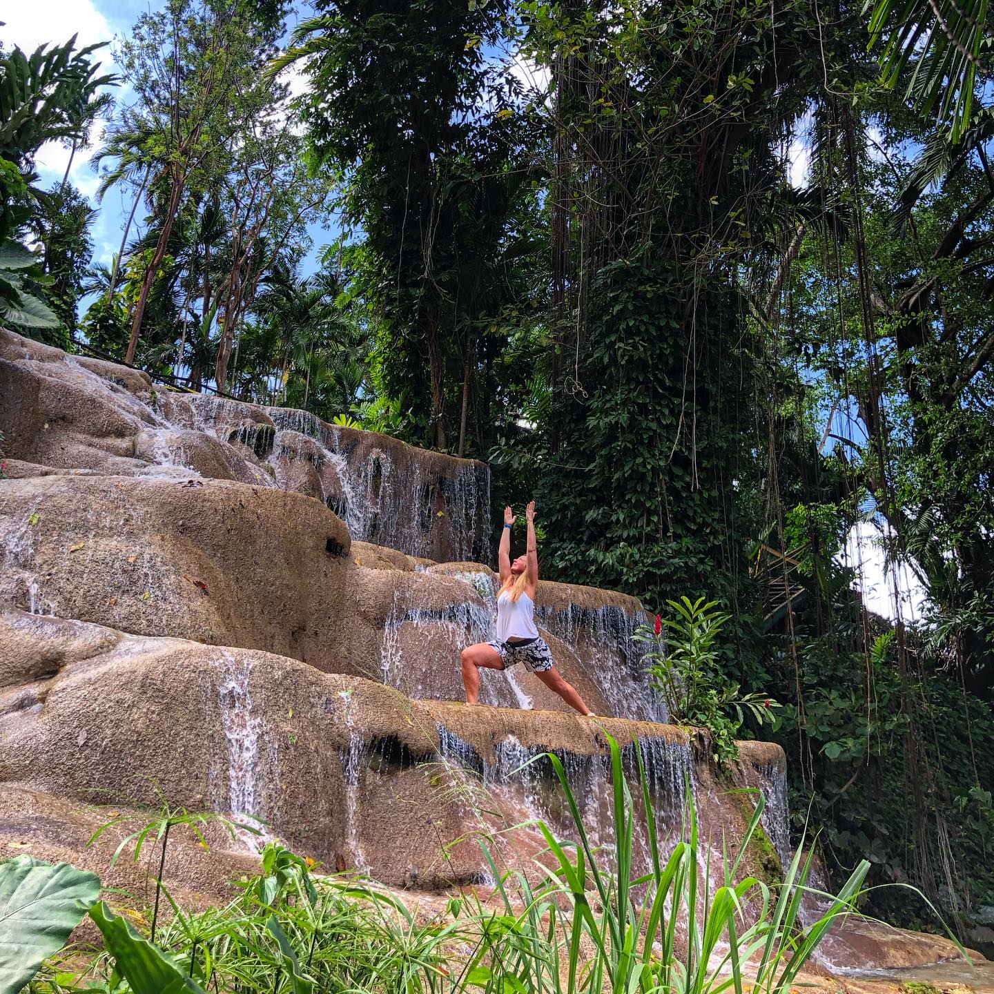 Sound on for the video if you need a time out with nature 🌴
#konokofalls
.
.
#plymflowyoga #yoga #yogapractice #flowyoga #vinyasa #vinyasaflow #yogaclass #plymstock #plymouth #yealmpton #yealmptoncommunitycentre #brixtondevon #southhams #devon #jamaica #ochorios #waterfall