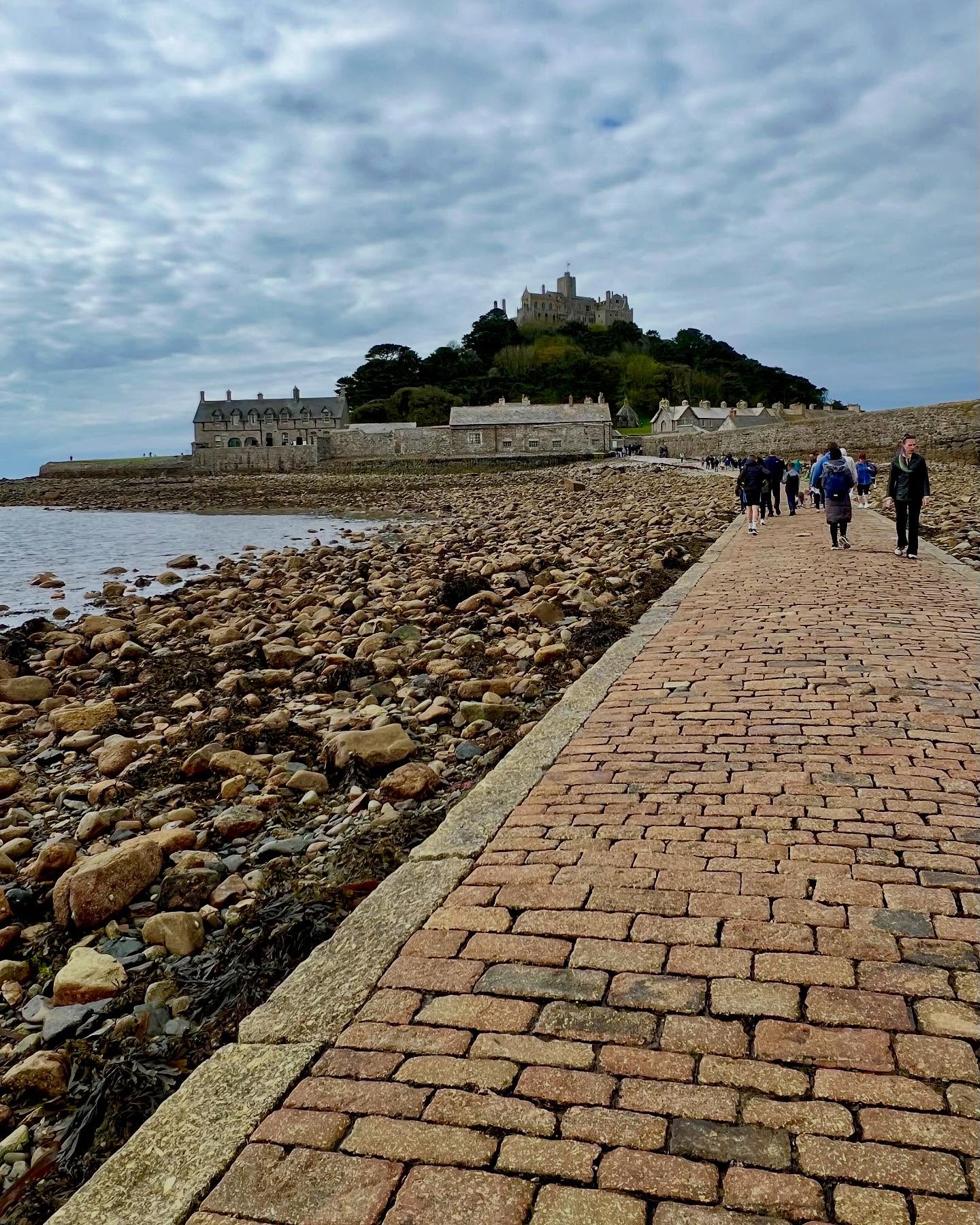 Great family day out at St Michael’s Mount
#visitcornwall #nationaltrust #stmichaelsmount
#placestovisit #cornwall #castlesofengland