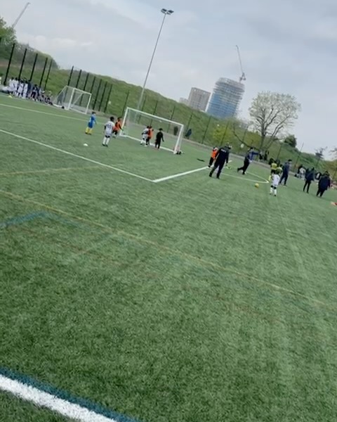 U7 Blues finish the half term in style — winning the Latin Football Tournament! Undefeated in the group stages and Blade seals the deal with a free kick winner in the final (yes, that proud dad in the background ) #AFCL