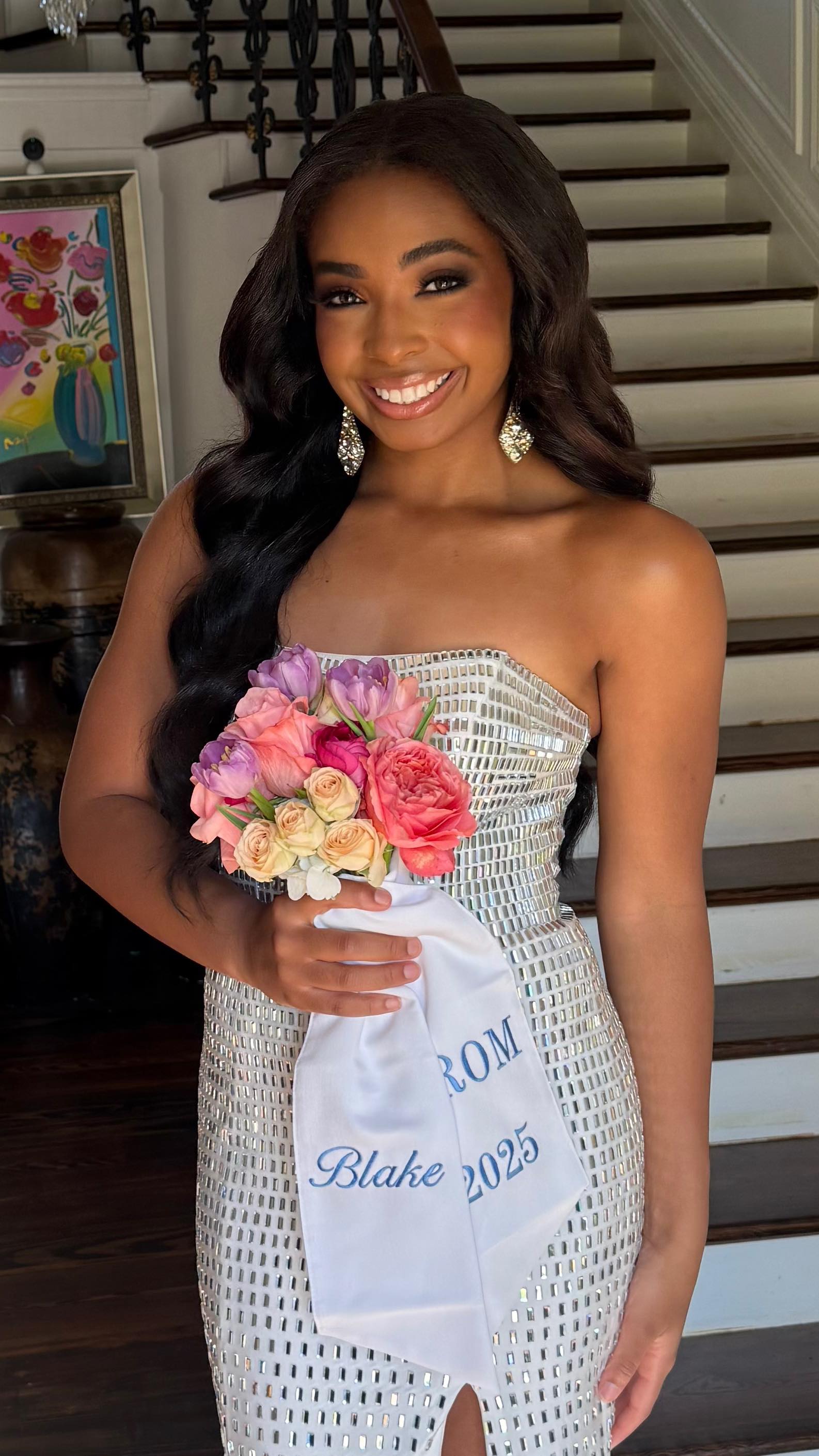 @ashtonblakehart ready for senior prom. My baby is all grown up 🥹🤍
#makeupartist #hairstylist #makeuplover #promtransition #prommakeup #promnight #makeupaddict #makeuptutorial