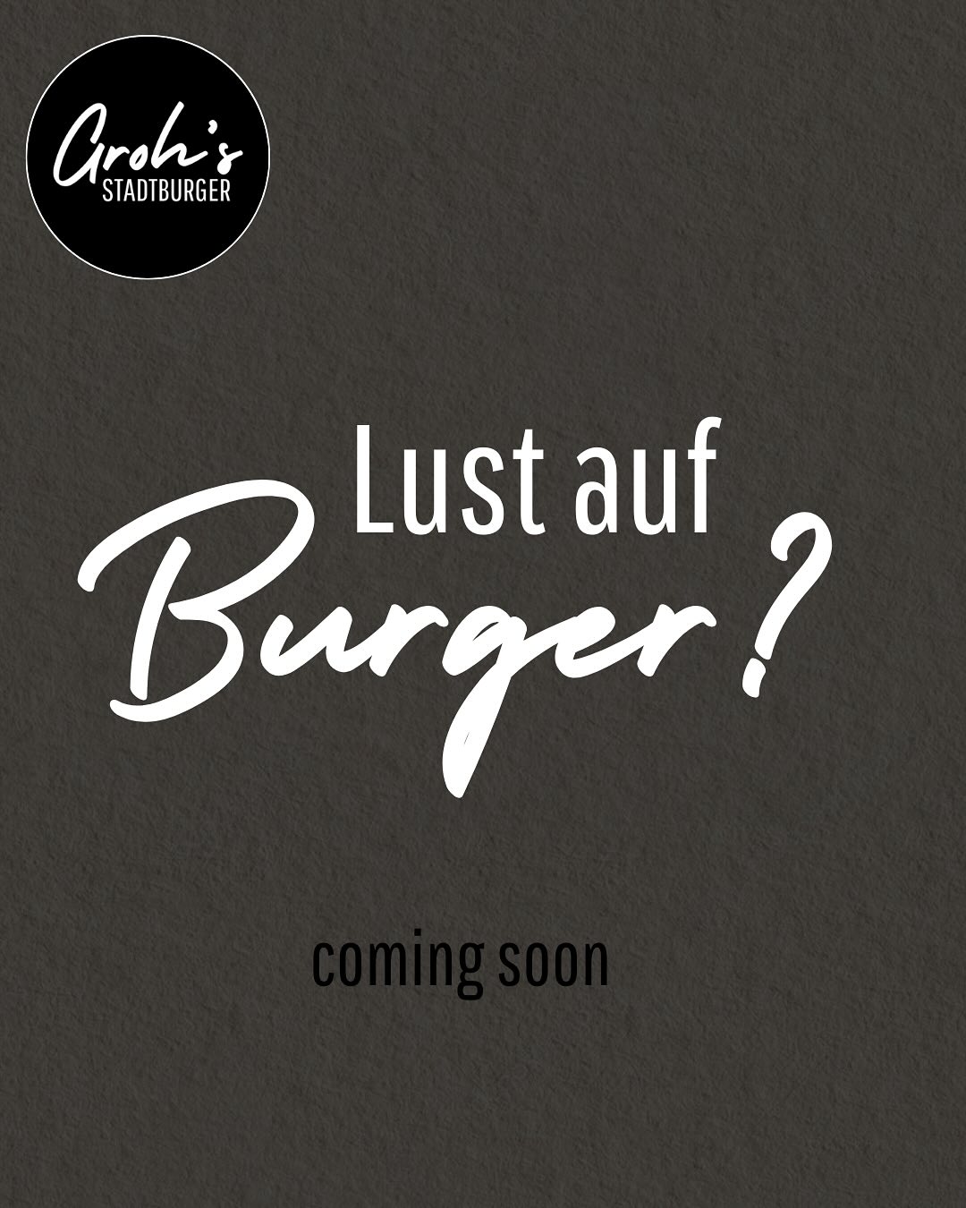 Liebe Leute,
wir haben hier einen kleinen Vorgeschmack auf das, was euch erwarten könnte. Hier handelt es sich um ein paar Bilder der Burger, die es bisher in der @grohskueche gab.
Freut euch auf neue Kreationen!