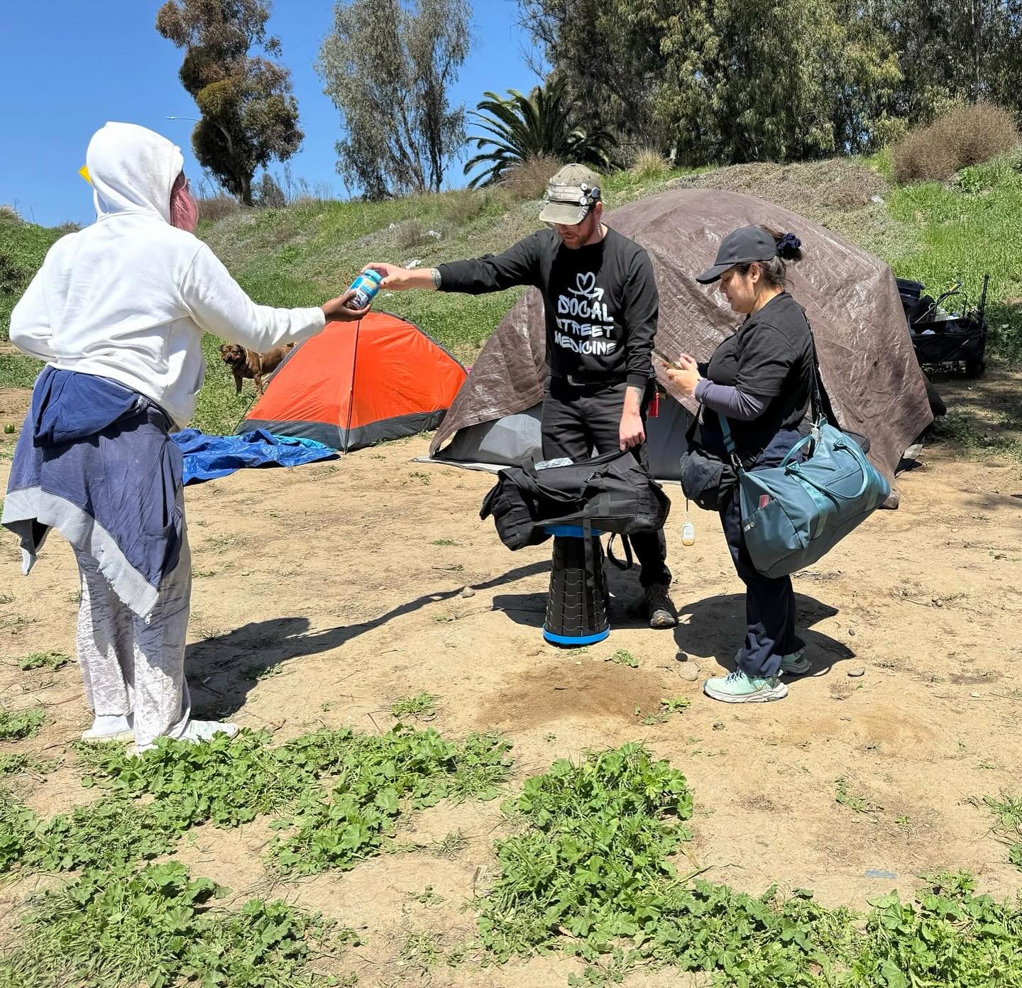 Empathy in action ❤️ Our incredible volunteers are bridging the gap by distributing self care items, harm reduction supplies and supporting our health providers in providing care for our patients. Together, we’re turning compassion into impact. #SoCalStreetMedicine #CommunityCare #CompassionateAction