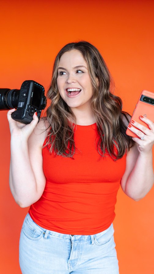 “I have no good photos of myself to post.”
“I feel invisible online.”
“I’m reusing the same pics over and over.”
“My photos and content don’t reflect my brand or what I offer.”
“I don’t feel confident showing my face or personality online.”
You didn’t start your business to become a full-time content creator.
But between the algorithm, the pressure to post, and trying to look the part...it’s exhausting.
The truth? Content becomes 10x easier when your visuals are on-brand, intentional, and done for you.
Let’s create scroll-stopping content that helps you show up confidently and consistently. Without the stress.
→ Book a brand shoot with me or maybe it's time to chat about social media management 📸