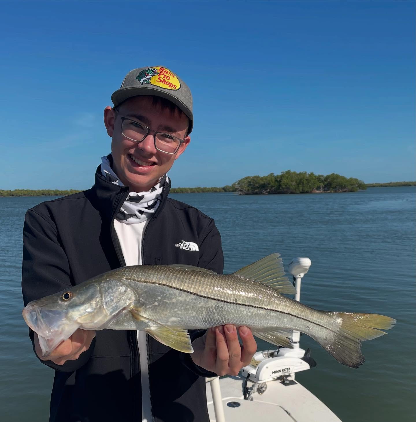 making an appearance are some juvenile #snook they followed the warmer weather, call me I’ll bring you to where we got this one followed by about a dozen more.. always a good time! 🤙🏻 📲305-778-5342 #a2fishingcharters #irtreels #cajuncustomrods #donnmarpliers #reelfishyapparel #tfoflyrods #palmythgloves #fourhorsementackle #fortressmarineanchorsusa