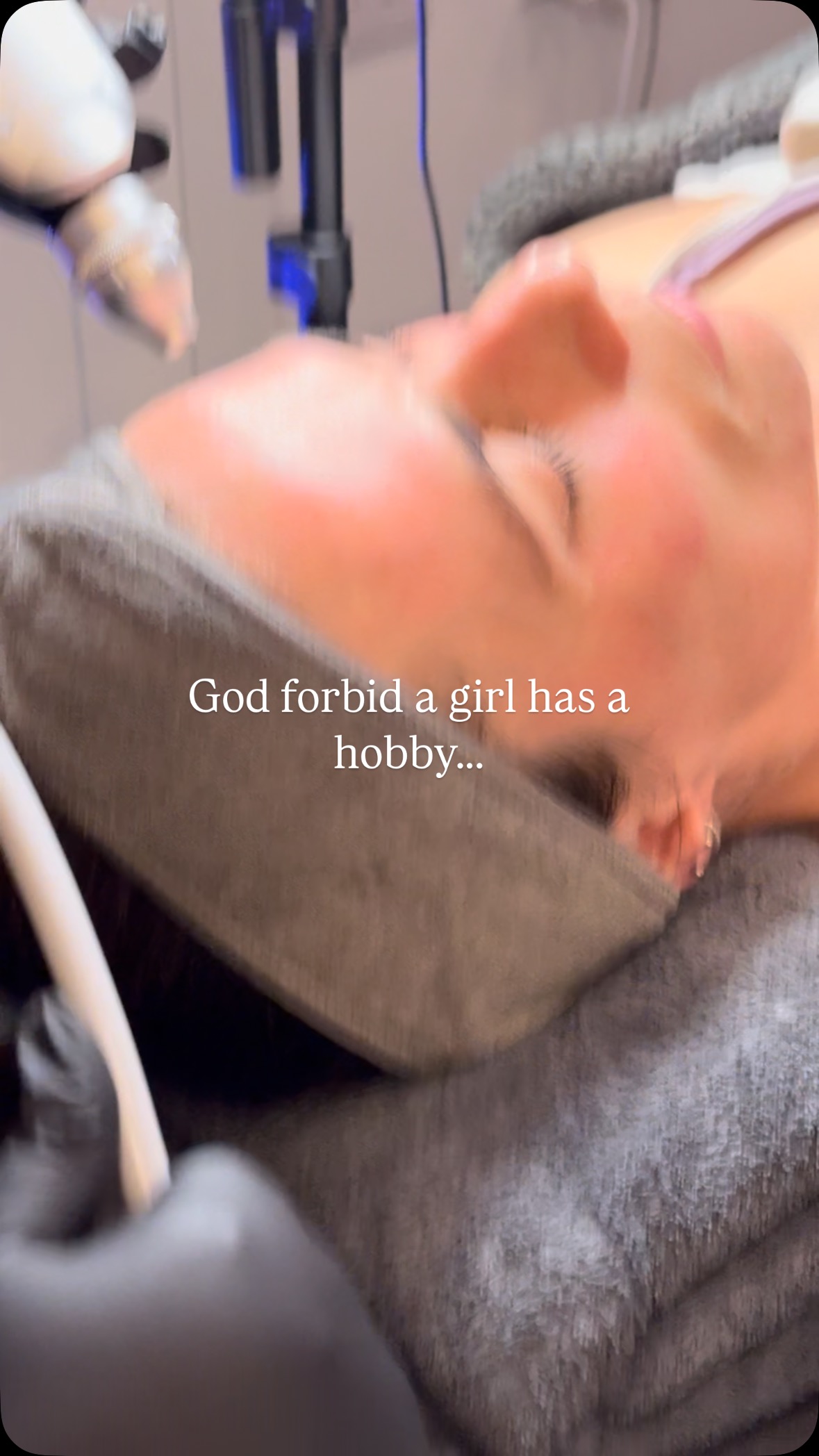 That beautiful sound at the end of my facial…✨💦
Hydra Oxy Jet - the finishing touch your skin craves.
Our advanced technology uses high-pressure atomisation to convert vitamin-rich serums into micro-molecules, delivering them deep into your skin for maximum absorption.
💧Oxygen-infused hydration.
💧Boosts cell metabolism.
💧Activities activate ingredients where your skin needs it most.
The result ? Glowing, deeply hydrated, radiant skin.
Drop us a message to find out more about our Nova Hydra Facial Device.
🌐www.novapellisaesthetics.com
💌info@novapellisaesthetics.com
📱0800 009 6397
📱WhatsApp 07497 831533
#novahydra #novapellis #oxyjet #facialfinishingtouch #oxygenfacialglow #facialluxury #oxyjetmagic #clinicowners #salonowners #glowingskin #training #skinhealth