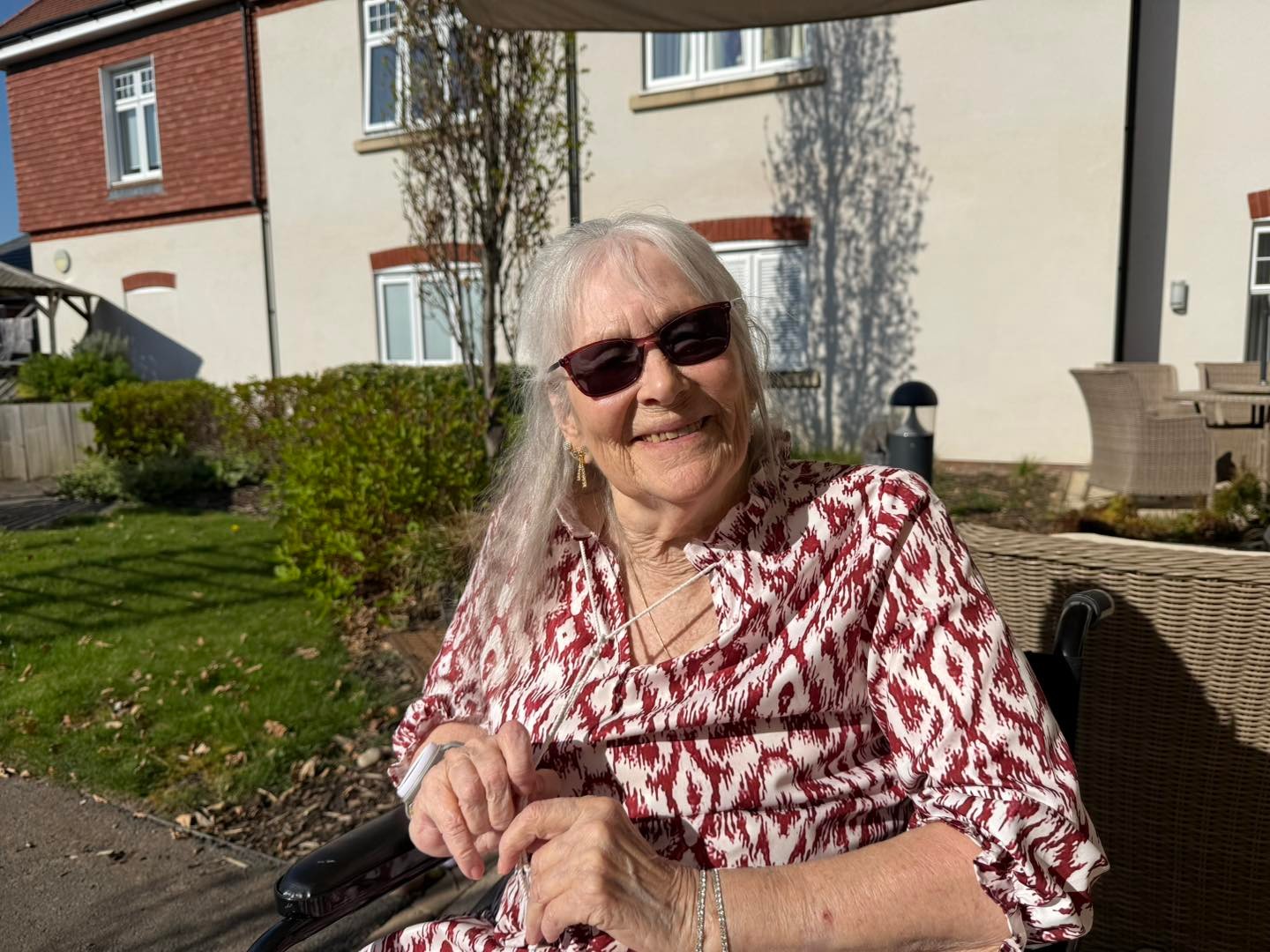 We’ve been soaking up the sunshine over the weekend with plenty of refreshing drinks and some feel-good springtime tunes! 🌞🥤🎶
How did you make the most of the sunny weather? Let us know in the comments!🌿✨
#ThisIsCare #ThisIsMajesticare #ThisIsFamily #Sunshine