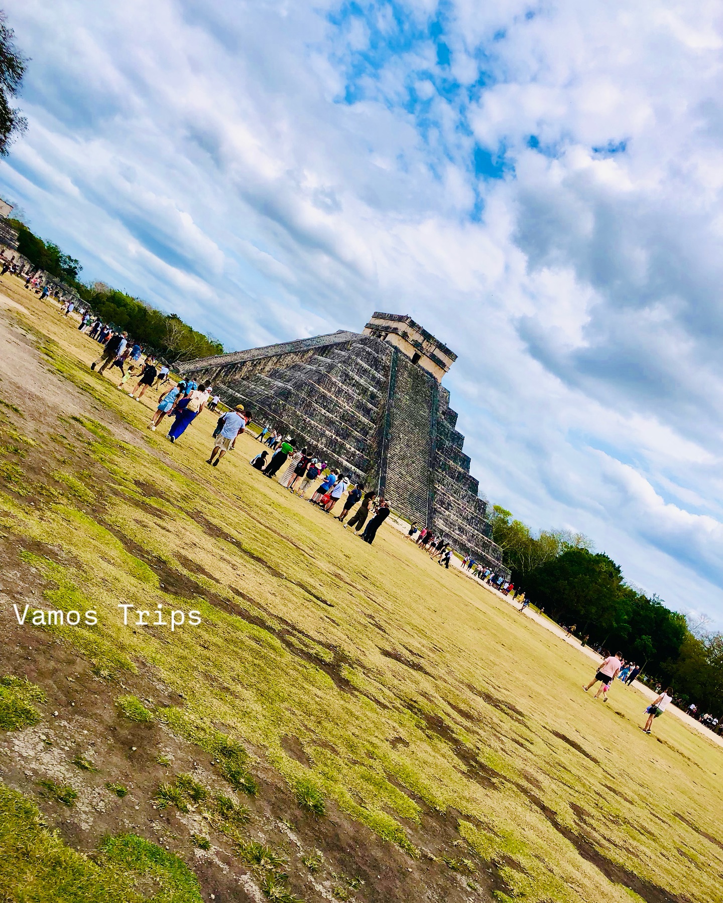 ๐๐ฒ๐ฝโ๏ธ Chichรฉn Itzรก ๐๐๐๐
**Explore the Mysteries of Chichen Itza**
Step into the ancient world of the Mayans at **Chichen Itza**, one of the New Seven Wonders of the World! From its majestic *El Castillo* pyramid to its deep astronomical knowledge, this sacred site echoes a civilization rich in science, spirituality, and architecture.
Whatโs fascinating? Scholars have drawn curious parallels between Mayan culture and ancient Indian/Tamil traditionsโfrom temple architecture to astronomical alignments. A journey across time and continents!
Ready to uncover secrets carved in stone?
#VamosTrips #ChichenItza #MayanCulture #AncientCivilizations #TravelInspiration #CulturalConnections #TamilHistory #IndianHistory #WondersOfTheWorld #PyramidMysteries #ExploreMexico #SpiritualTravel #HistoryLovers #Wanderlust
Book now ๐๐