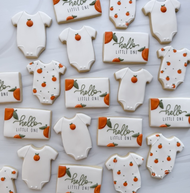 These cookies are even more special than they appear 🕵🏻♀️💖💙 what’s your guess?
#flourandfleur #customcookies #decoratedsugarcookies #cookiedecorating #decoratedcookies #cookiedecorator #cookieart #sugarcookieart #royalicing #royalicingcookies #sugarcookies #ATLcookies #AtlantaEats #ATLbaker #AtlantaBaker #flourandfleur #boyorgirl #genderreveal #genderrevealcookies #babyshowercookies