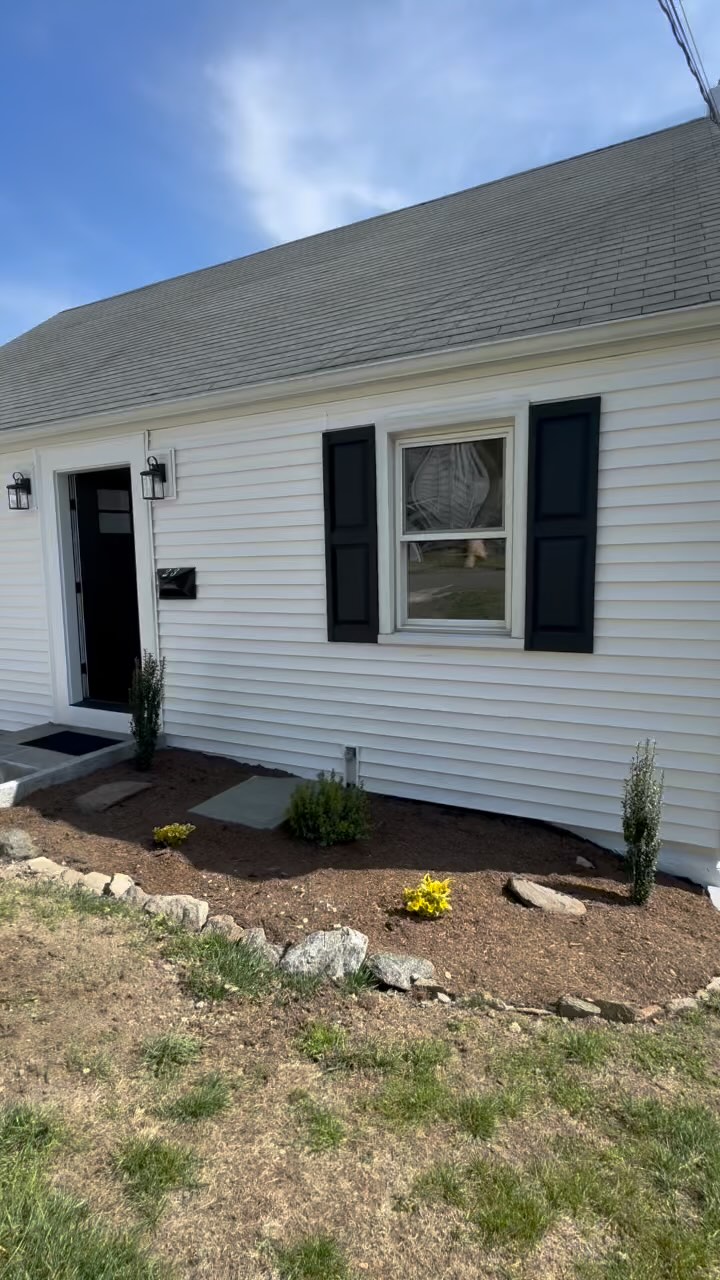 ✨New Rental Listing✨
🐾 Pet Friendly!
🏡Welcome to this beautifully renovated
🛏️3-bedroom, 🛁 2.5-bath single-family home nestled in the charming Pemberwick neighborhood of 📍Greenwich.
💫 Thoughtfully updated throughout, this home features a modern kitchen with updated appliances, stylishly renovated bathrooms, gleaming hardwood floors, and high-efficiency heating and cooling wall units for year-round comfort. The finished lower level offers flexible space perfect for a home office, playroom, or gym. Step outside to enjoy the back deck and fire pit, all overlooking a fully fenced-in backyard-ideal for entertaining or relaxing in privacy.
📢 Grounds care and snow removal are included in the monthly rent, ensuring a hassle-free living experience and enhancing your enjoyment of the property.
📩 DM me for listing details and to schedule a showing!
#westfieldteam #greenwichct #rentalproperty #petlife #home #lovewhereyoulive #nyc #newyork #relocate #suburbs