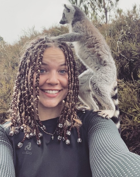 Mon aventure avec JEM / Bonjour je m’appelle Alice, j’ai 19 ans. J’ai fait une école de disciple en janvier 2024 au Mexique avec l’option surf et skate. Cette école a été pour moi transformatrice. Dieu l’a utilisée pour changer mon regard sur mes frustrations, ma propre justice, mon perfectionnisme, mon identité et mon contrôle sur les situations... Suite sur: https://www.jeunesse-en-mission.ch/fr/blog
My adventure with YWAM / Hello my name is Alice, I'm 19 years old. I did a discipleship school in January 2024 in Mexico with the surf and skate option. This school was transformative for me. God used it to change my outlook on my frustrations, my self-righteousness, my perfectionism, my identity and my control over situations.... To be continued on: https://www.jeunesse-en-mission.ch/blog