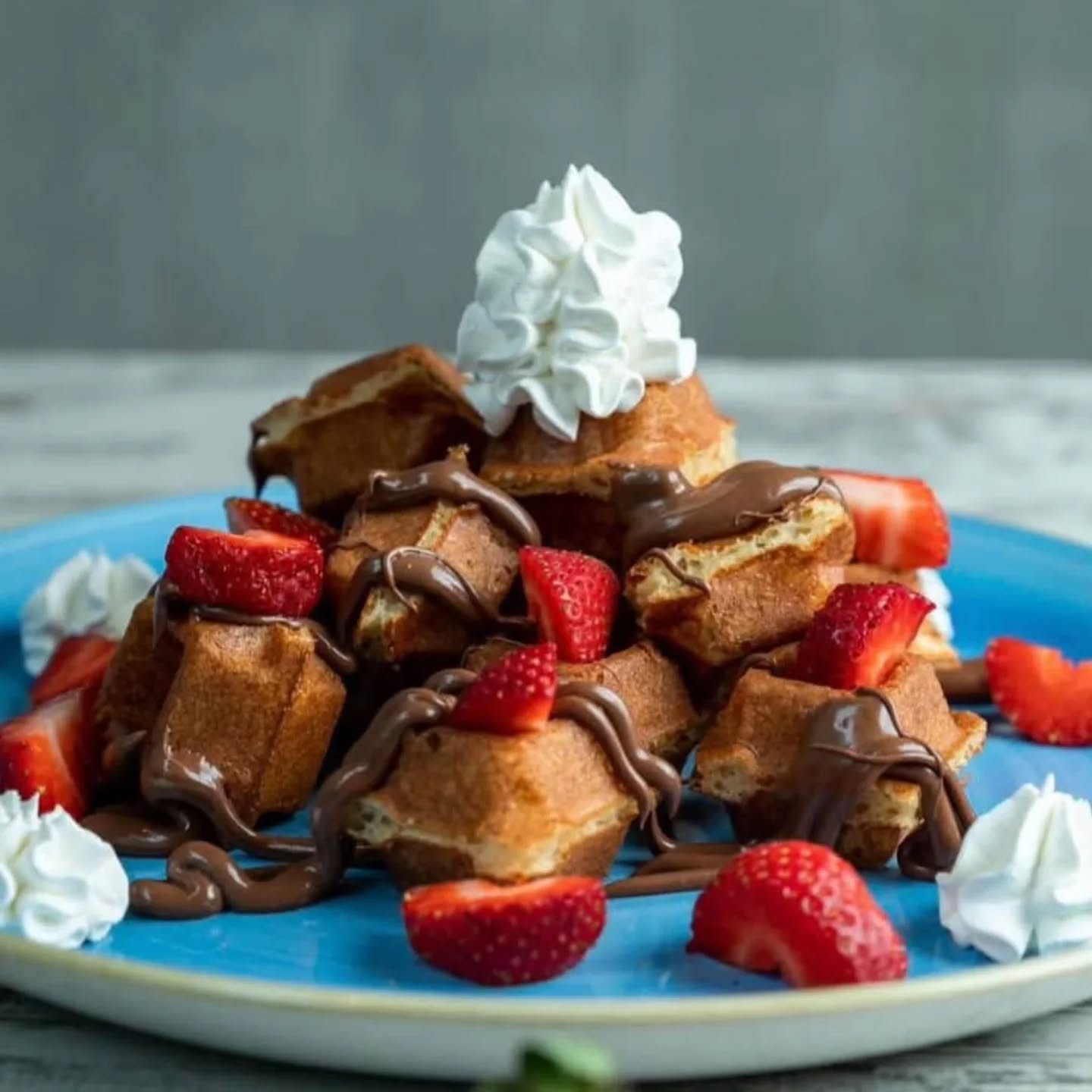 #vaflaki@bohemerichmond is going to be your new favourite spot.
Coming soon in east Sheen 🤤
#vaflaki
#eastsheenvillage #eastsheen #richmond #comingsoon #dessert