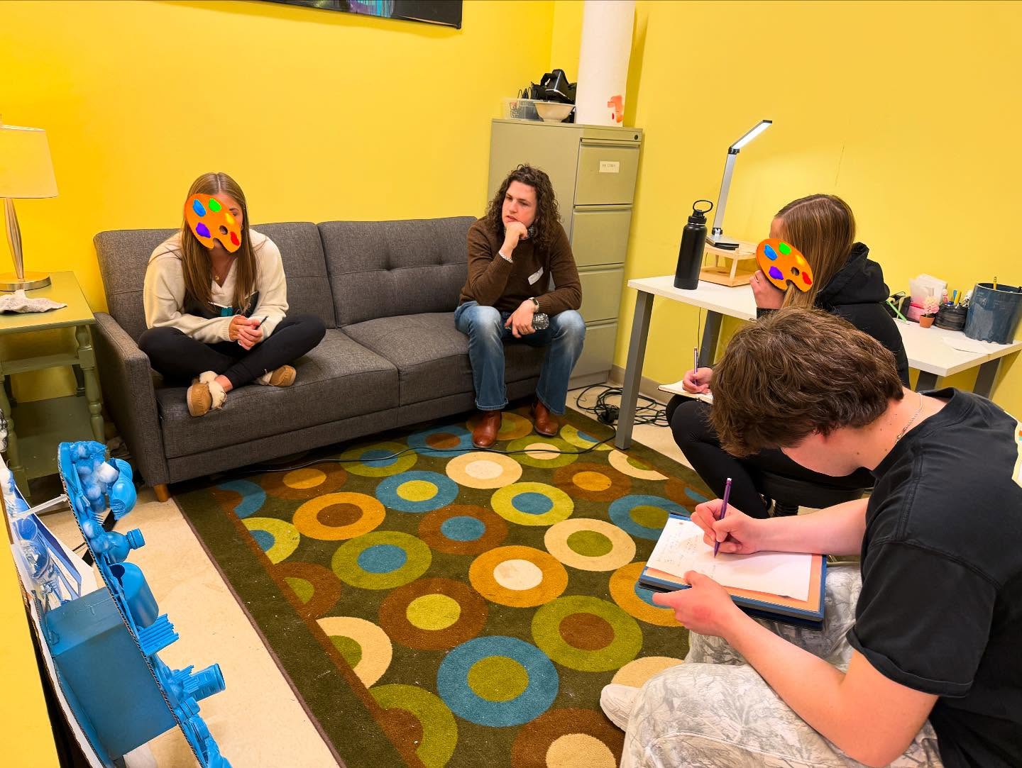 What happens when climate science, education, and art collide?
You get purposeful public art—and a glimpse into the next generation of changemakers.
I recently led a public art workshop with students from the Evolutions course at Wellesley High School, an amazing interdisciplinary program where high school juniors connect science, humanities, and creative practice.
These 16- and 17-year-olds spent weeks studying climate science and the systems shaping environmental policy. Their studies culminated in bold sculptural artworks—created entirely from recycled materials—that tackled urgent issues like:
♻️ CO₂ emissions
♻️ Plastic overconsumption
♻️ Single-use culture
♻️ Composting + sustainability
I was invited (alongside the incredible @rebeccabombshellart ) to share the public art process and offer feedback on their powerful, thoughtful creations.
This is what education can look like—connecting ideas across disciplines to inspire real-world change. Special thanks to the amazing @whsevolutions team for building a space where students don’t just learn about the world—they learn how to change it. Check them out if you want to learn more about this awesome program.
If this is the future of education, public art, and climate action—I’m feeling hopeful. 💡🌎🎨
P.S. Swipe to see two of the eight incredible student pieces:
“Time is Almost Up” & “Wave of Waste: The Cost of Convenience”
.
.
.
.
.
.
#ClimateArt #PublicArt #YouthVoices #RecycledArt
#ArtInEducation #CreativeEducation #Sustainability
#EvolutionsWHS #AlexanderGolob #RebeccaMcGeeTuck #ArtForChange
#ProjectBasedLearning #FutureLeaders #ClimateJustice #CivicEducation #WellesleyHighSchool #Wellesley #WellesleyMa