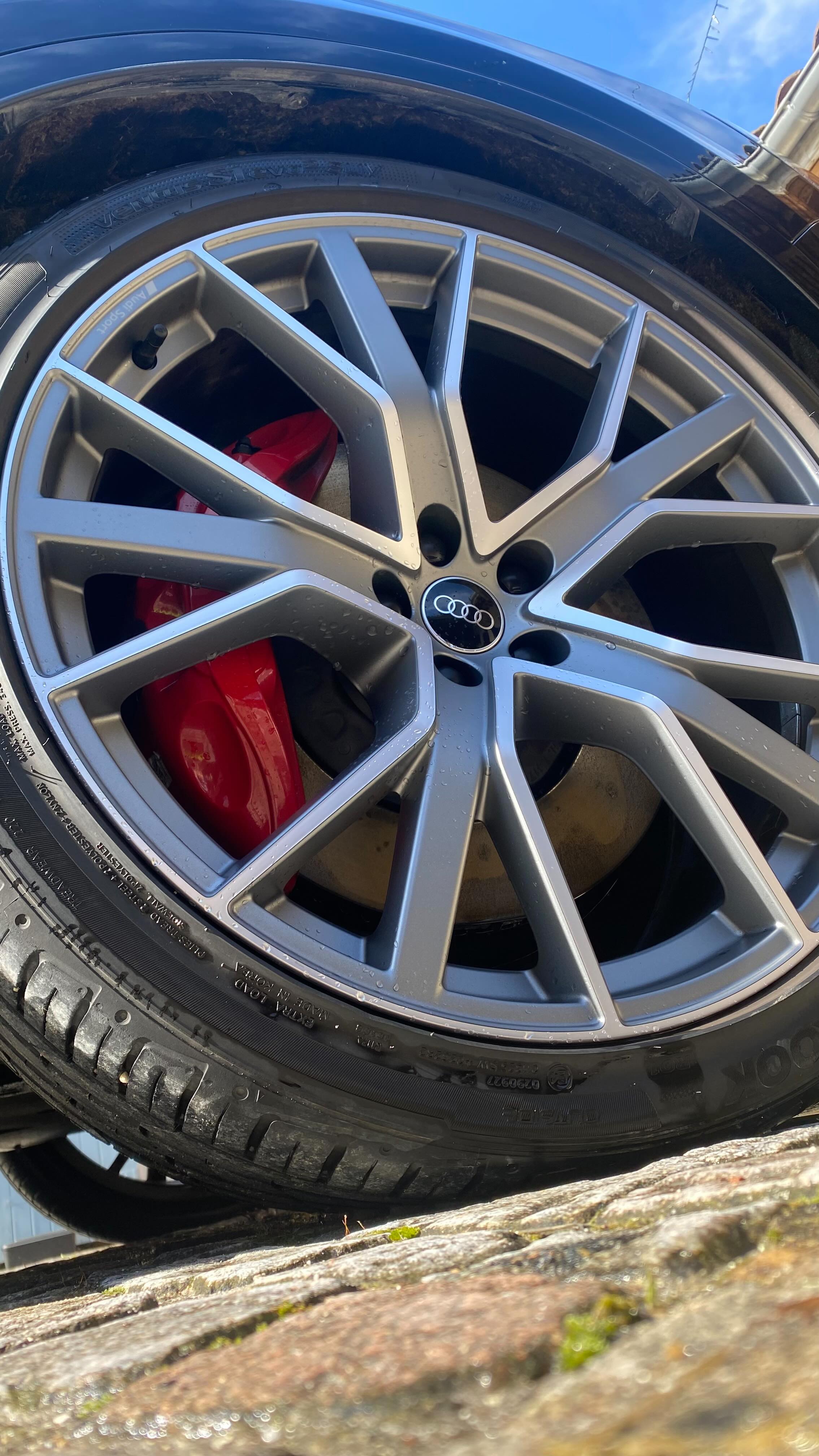 Intérieur cette fois-ci ! #audiq7