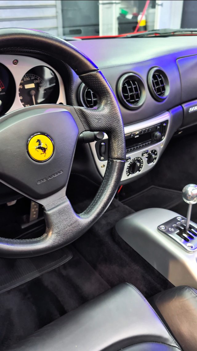 Les beaux jours arrivent, sortez la boîte Méca spider !
Une 360 Modena qui avait besoin d'une mise a jour et d'une protection 😍
Au programme un Detailing extérieur Complet :
- Préparation ( Prélavage, lavage, décontamination, séchage et masquage)
- Polissage intégral de la carrosserie
- Suppression des voiles de vernis, surplus de peinture etc ...
- Protection longue durée sur la carrosserie, les jantes et les vitres.
Elle mérite son état final c'est un collector.
DIPCOLOR centre esthétique Automobile
3 rue joseph pontier 31470 Fonsorbes
Expert en Detailing
Devis gratuit sur info.dipcolor@gmail.com et au 0782560260
#detailing #toulouse #supercars #polish #ferrari #modena #360