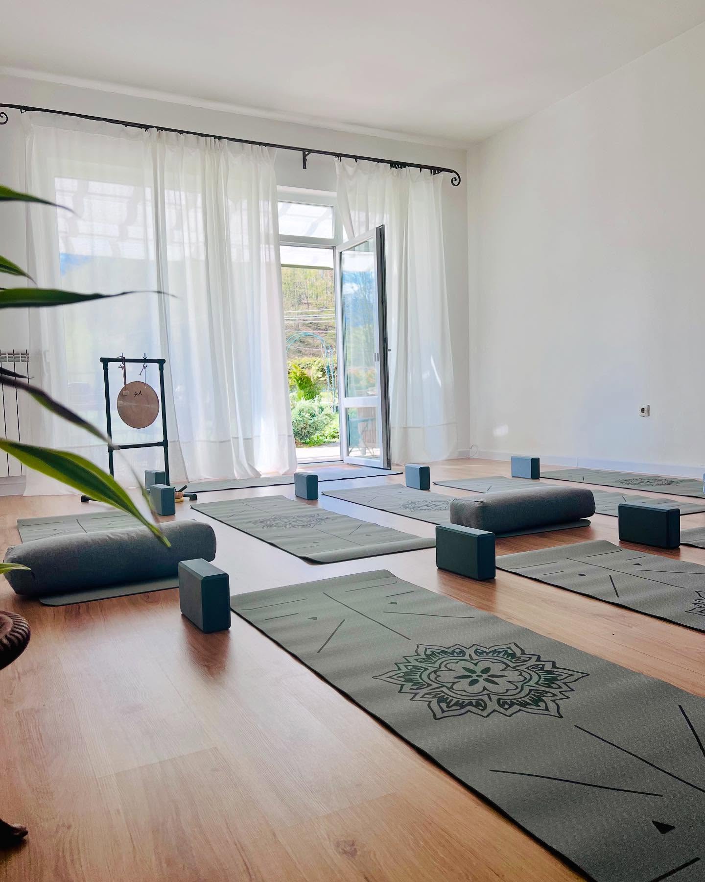 С поглед към Балкана 🇧🇬
#🧘♀ #yogaaddict #yogalife #yoga