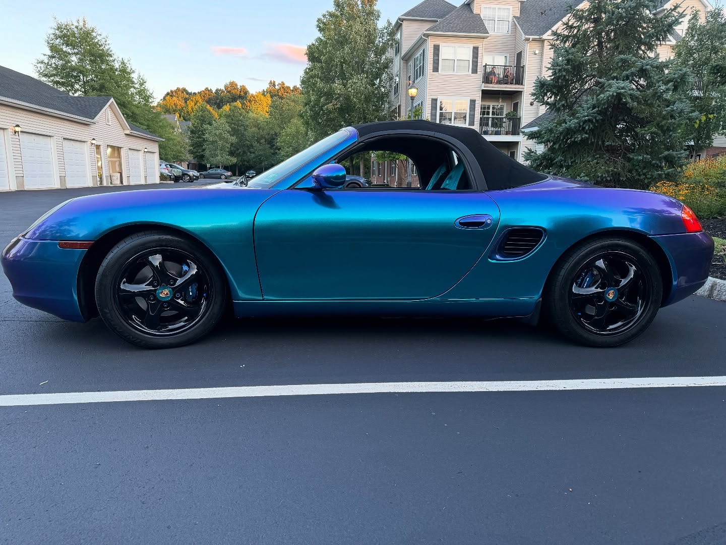 Huedini - my 5 speed manual boxter 🥰 #porsches #porsche #wrap #huedini #manual #5speedmanual @porsche