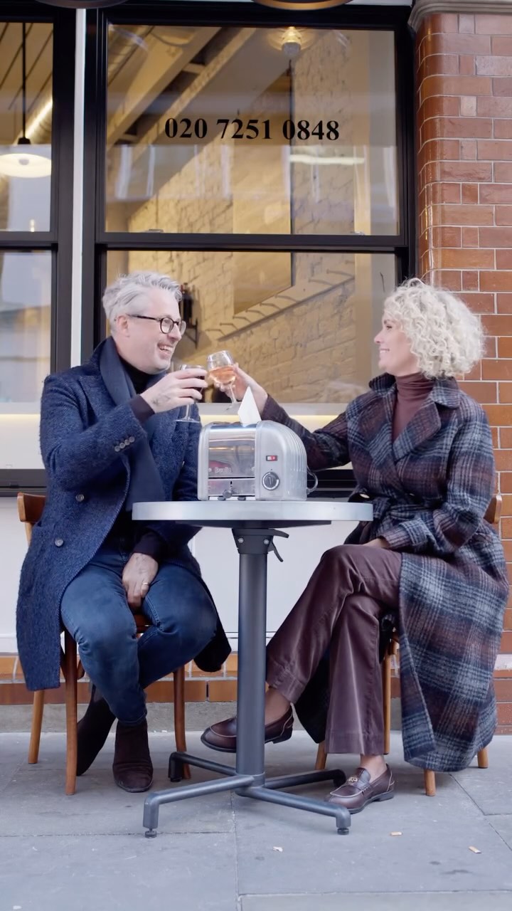 Excited to partner with our friends at @larrykinglondon to create standout content ahead of their highly anticipated Marylebone salon opening!
Celebrating their signature style and bold creativity, we’ve captured the essence of what makes Marylebone so special to Larry and Laura.
Check out what’s going on over on their social channels! ✂️