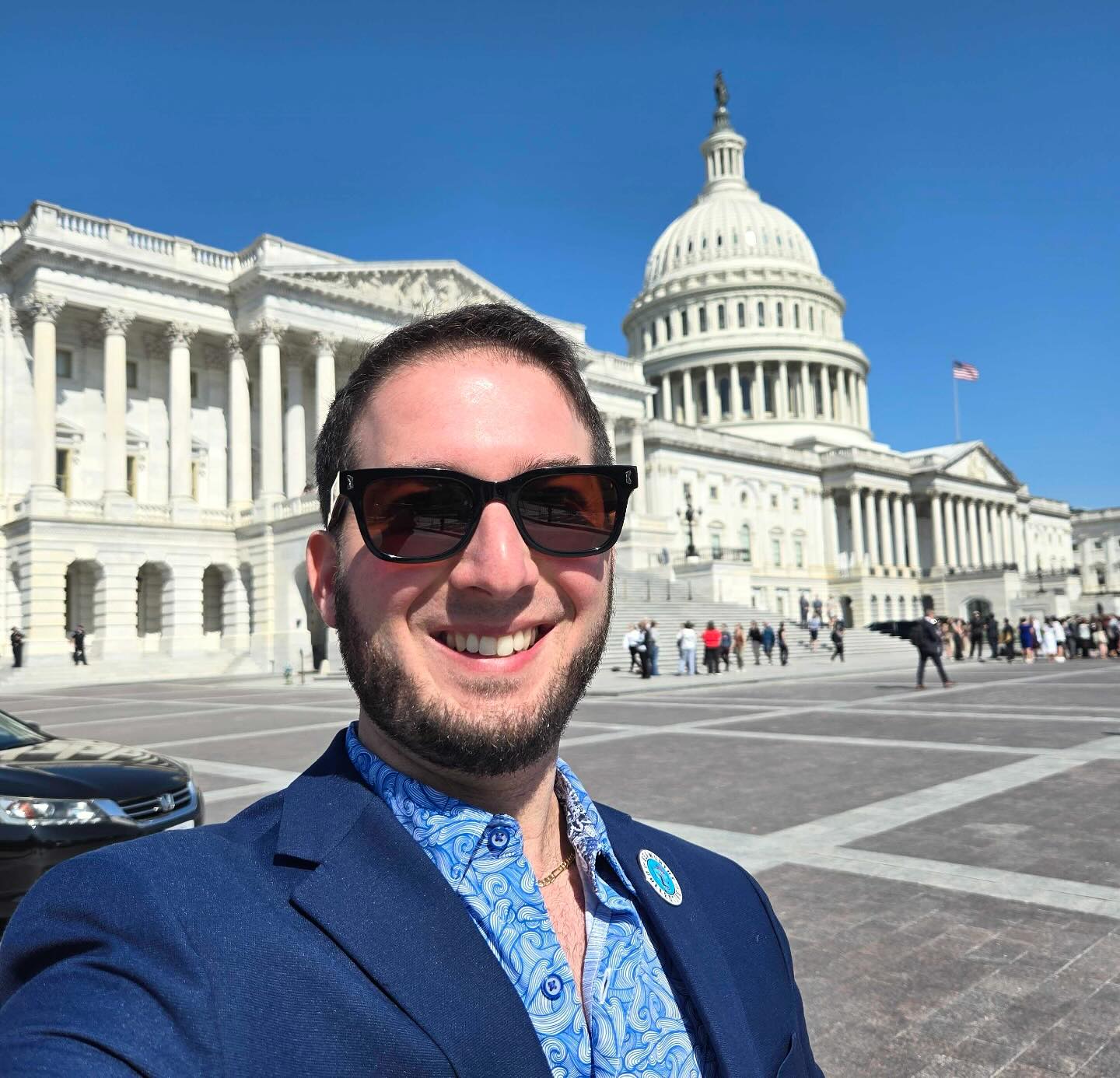 @seaworthycollective has arrived in Washington, DC! Making waves on the hill!
#seaworthycollective #makingwaves #capital #washingtondc