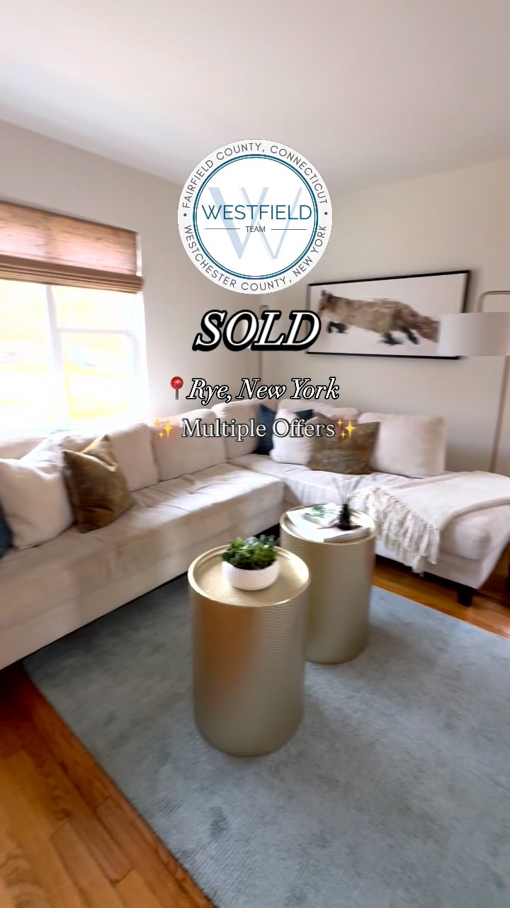 💫 Our first time homebuyers bought a beautiful unit in Rye, New York! Right on the boarder of Greenwich, CT this location was the ideal location.
🏡There were multiple offers on this property and we successfully negotiaged for our buyers to get their offer accepted. 🔑
#westfieldteam #newyork #ryeny #westchestercounty #greenwichct #fairfieldcounty #realtors #greenwichrealestate #home