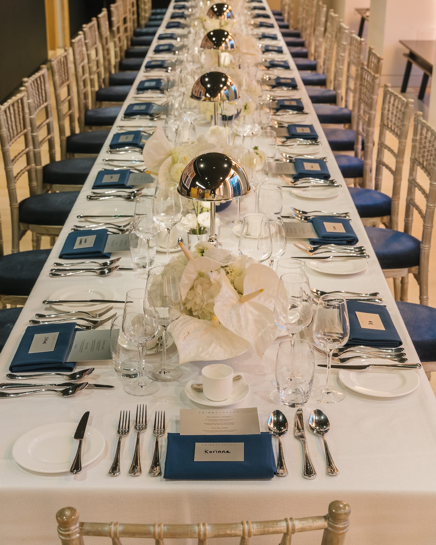 What a stunning bespoke event at the iconic Design Museum marking a new product launch for Trinny London
Stunning white florals paired with clean lines & a menu promoting antioxidant rich foods.
Always a pleasure to host with you @designmuseumevents and exciting to see clients choosing social enterprise suppliers to create meaningful impact with each bite
Thanks for the great images @rory.lindsay.photo
#bespokeevents #venuehire #londonevents #londoncaterer #socialenterprise #sustainablity #healthyliving #dogoodfeelgood #foodie #hirespace #londonontheinside #eventlife #eventphotography