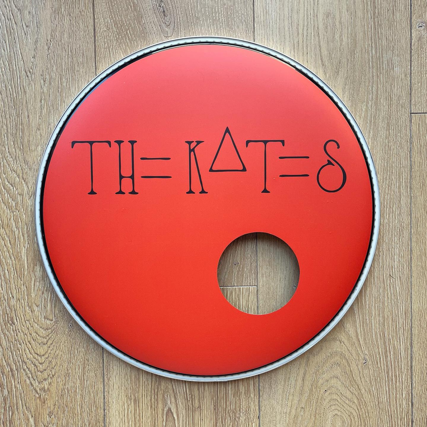 16” custom drumhead print for @thekatesmusic on the way to Cork as I type! 📦
Love the bold colour choice on this one 👌
Get in touch with your own artwork or have OffBeat create a logo or design for you. 14” - 24” 🔘
#ReachOffBeat > paul@offbeatgraphics.ie
#weareoffbeat #thekates #thekatesmusic #customdrumhead #bandlogos #graphicdesign