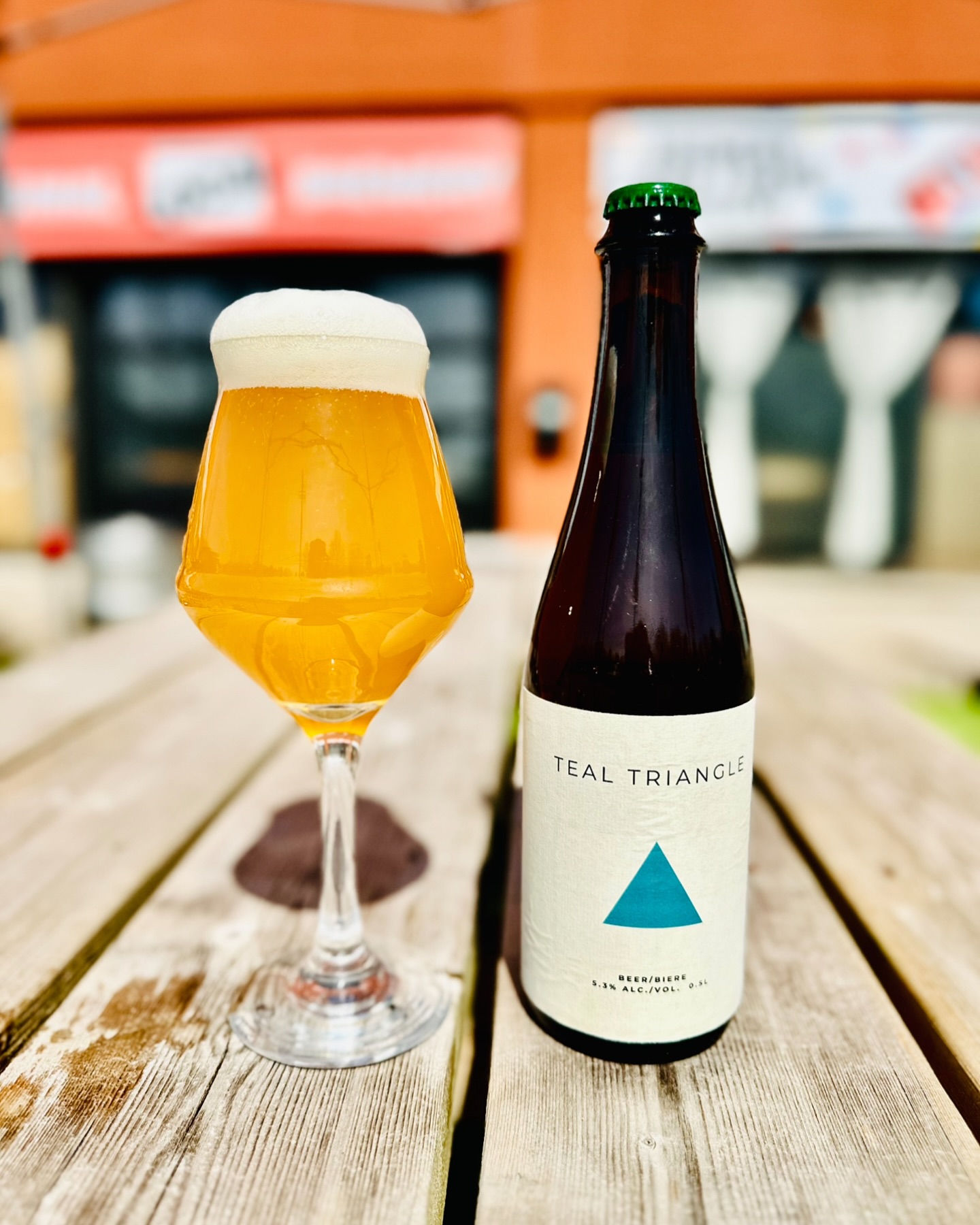 It’s sour season! Teal Triangle Guava Sour. Refreshing, balanced and patio friendly. #sourbeer #guavafruit #craftbeerlover #ottawabrewery #ottawafoodies #ottawabeer #manorpark #vanier #newedinburgh #rockcliffepark