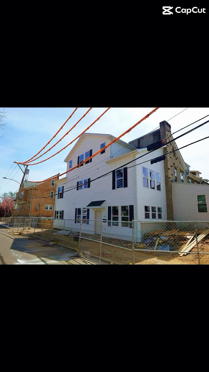 #philadelphia_ig #philadelphiacontractor #philadelphia_citylife #homeimprovement #sidingcontractor #philadelphiaconstruction #siding #roofing