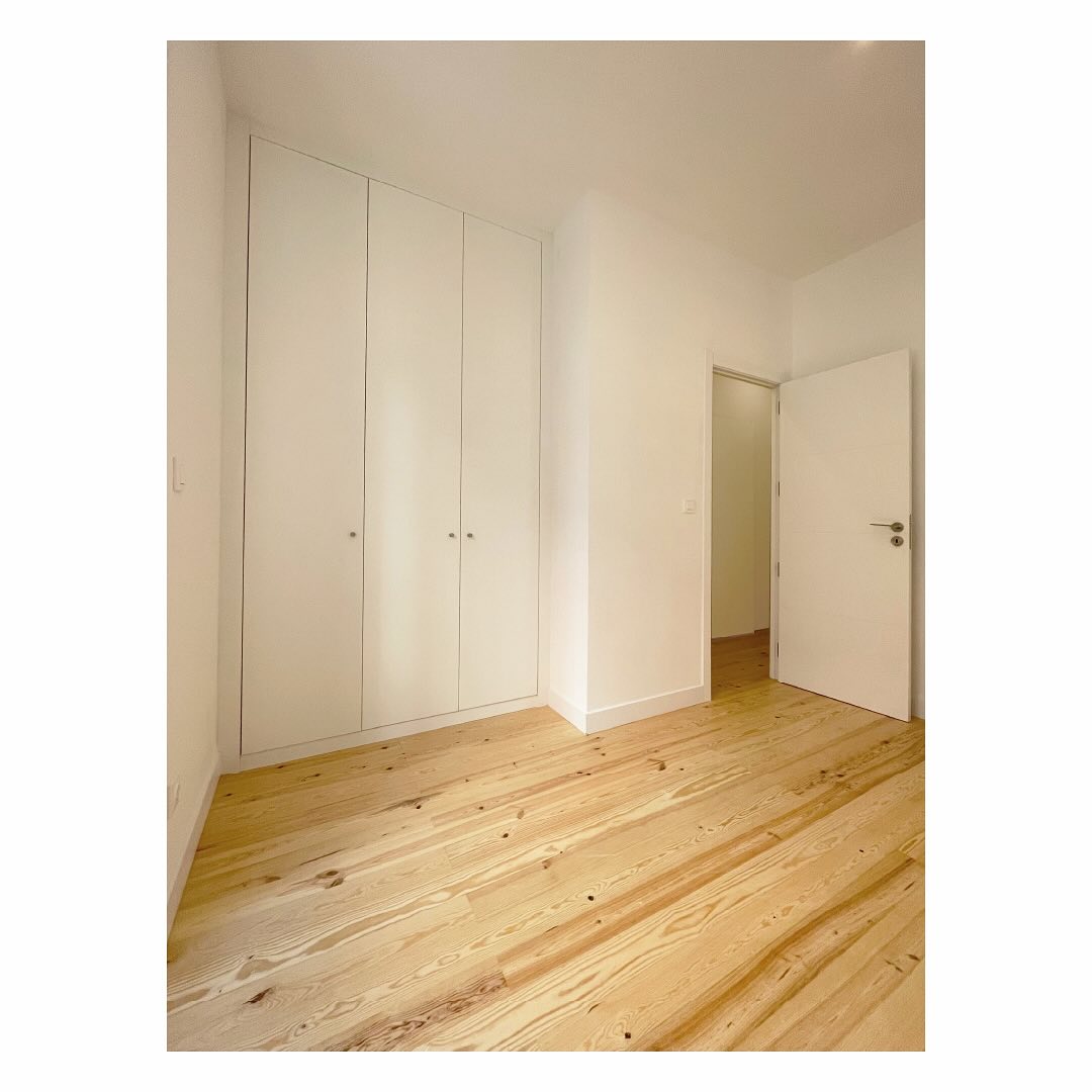 ~ APARTAMENTO NA AJUDA ~
Remodelação e Renovação
Ajuda, Lisboa
~ 2025 ~