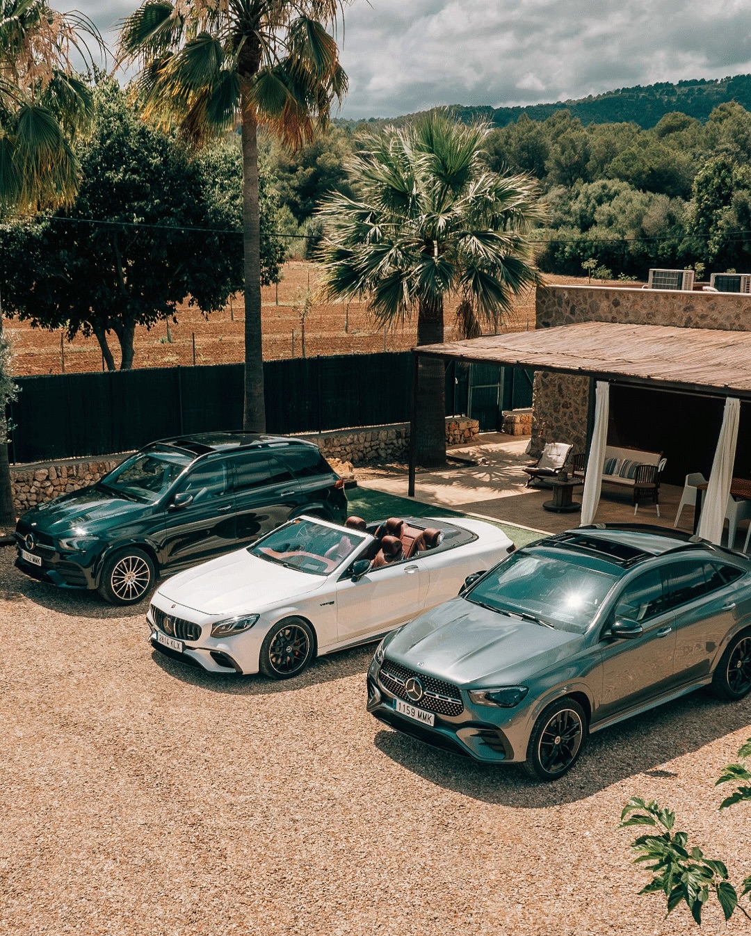 ✨ Luxury on wheels in Mallorca
Luxury Car rentals with exklusiv Services made by @elevenpro_cars
USE CODE: Finest11/30
#finest #finesttouch #lifestyle #lifestyleservice #carrentals