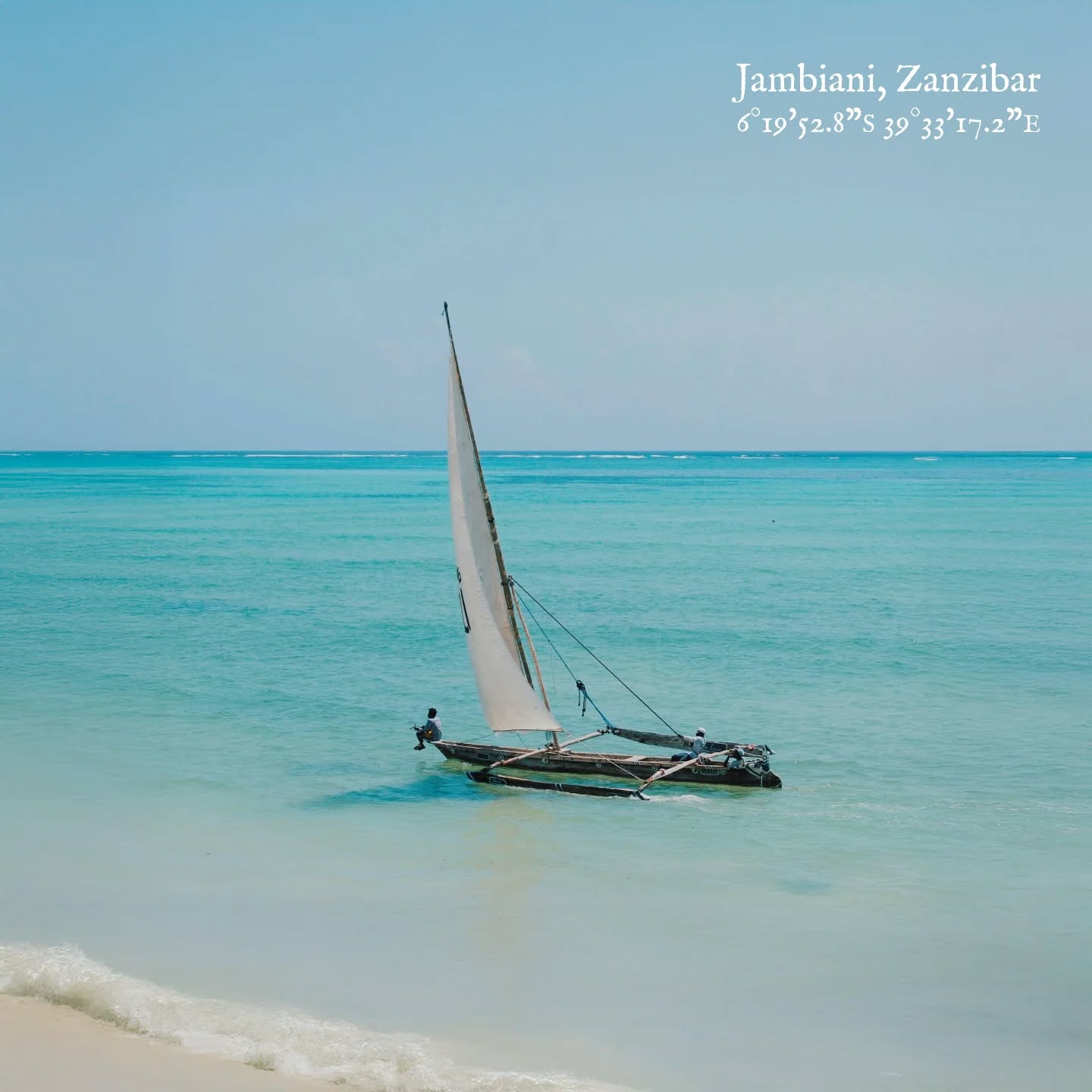 Every few months, we change the view inside your bottle 🍸
This one? A dhow gliding past Jambiani’s turquoise shallows — captured on the inside of our Zanzibar Spiced Gin label 🌊
📸 @black_livan
Our gin bottles carry sea views. Our rum bottles? Glorious Zanzibari sunsets. Because every sip should remind you of where the taste of the spice islands comes from! 🔥
#tasteofthespiceislands #ZanzibarLiquorCompany #Zanzibar #ZGin #SpicedGin #CraftSpirits #IslandViews #BottleWithAView #ginstergram #spicedrum