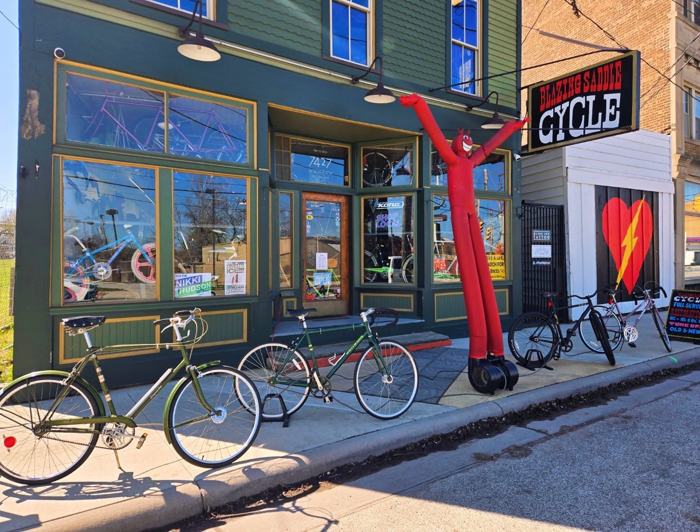 With spring in full effect, our boi gregorY is back in action, holding down the SIDEWALK SALE!! ALL pre-owned certified bikes are $150!! Don't sleep on these they won't last long!
.
.
#localbikeshop #shoplocal #gregorY #springishere #buyabicycle #getonabikeandride